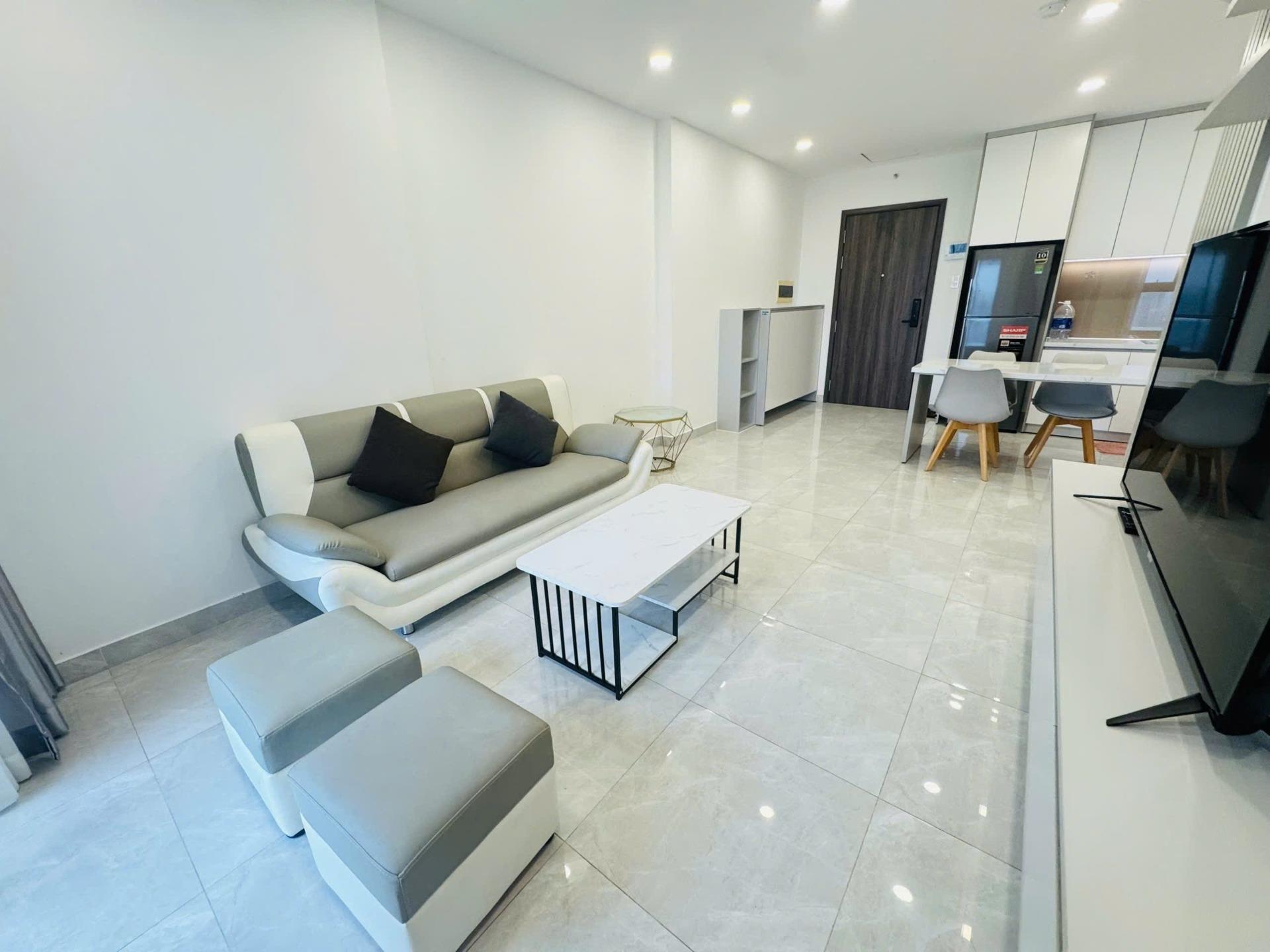 Bán gấp căn hộ 55 m2, giá 3,95 tỷ tại Đường Nguyễn Văn Linh - Tân Phong - Quận 7 - TP Hồ Chí Minh