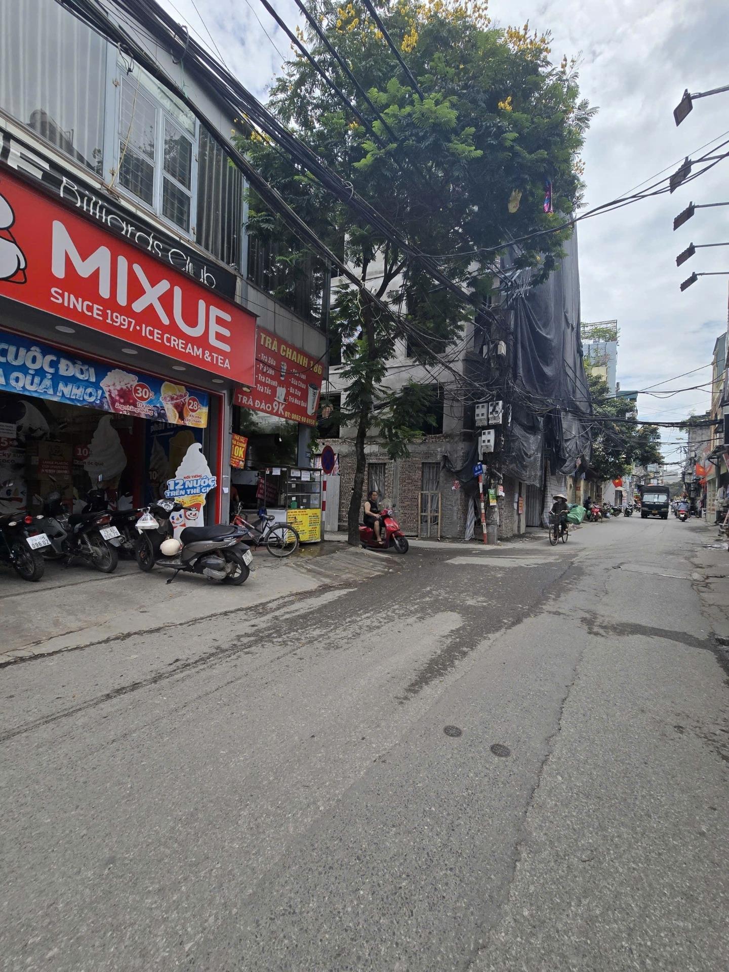 Sở hữu ngay nhà đất 80 m2 tại Đường Nam Dư - Hoàng Mai - Hà Nội, giá 18 tỷ