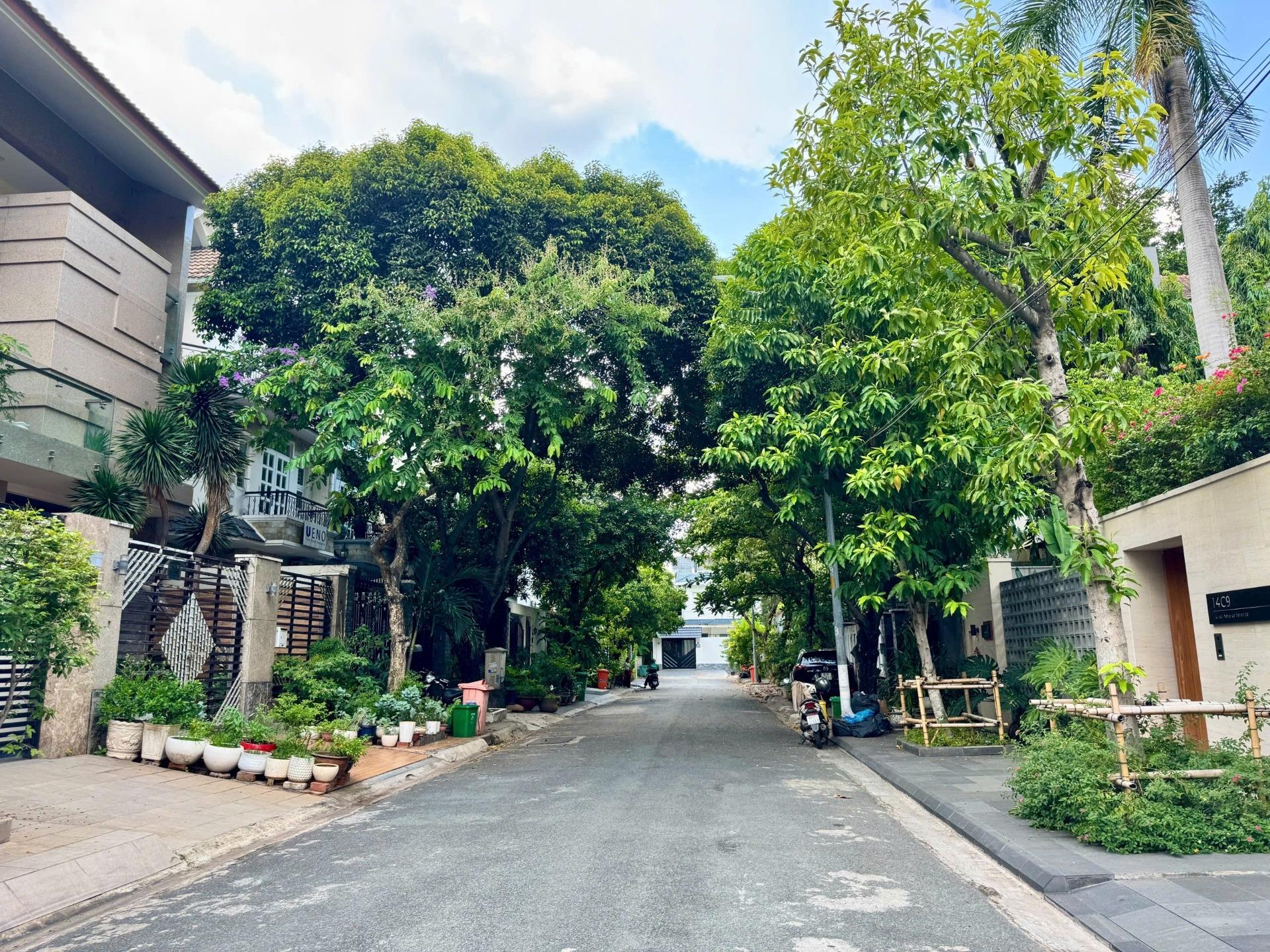 Chuyển nhượng đất nền 140 m2 tại Đường Thảo Điền - Thảo Điền - Quận 2 - TP Hồ Chí Minh, giá tốt