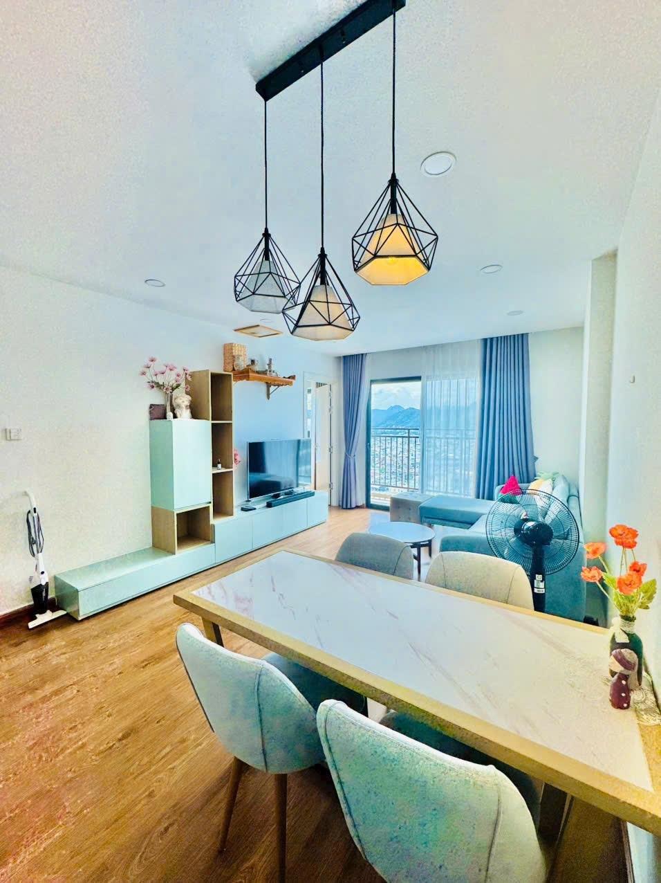 Cần bán nhanh chung cư 73 m2, giá 4,3 tỷ tại Đường Phan Chu Trinh - Nha Trang - Khánh Hòa