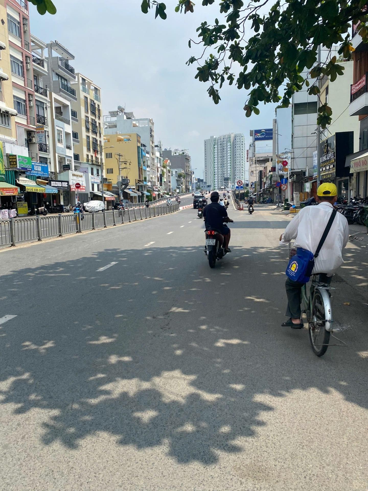 Cần bán ngay căn nhà 118 m2 tại Phường 27 - Bình Thạnh - TP Hồ Chí Minh, giá 11,9 tỷ