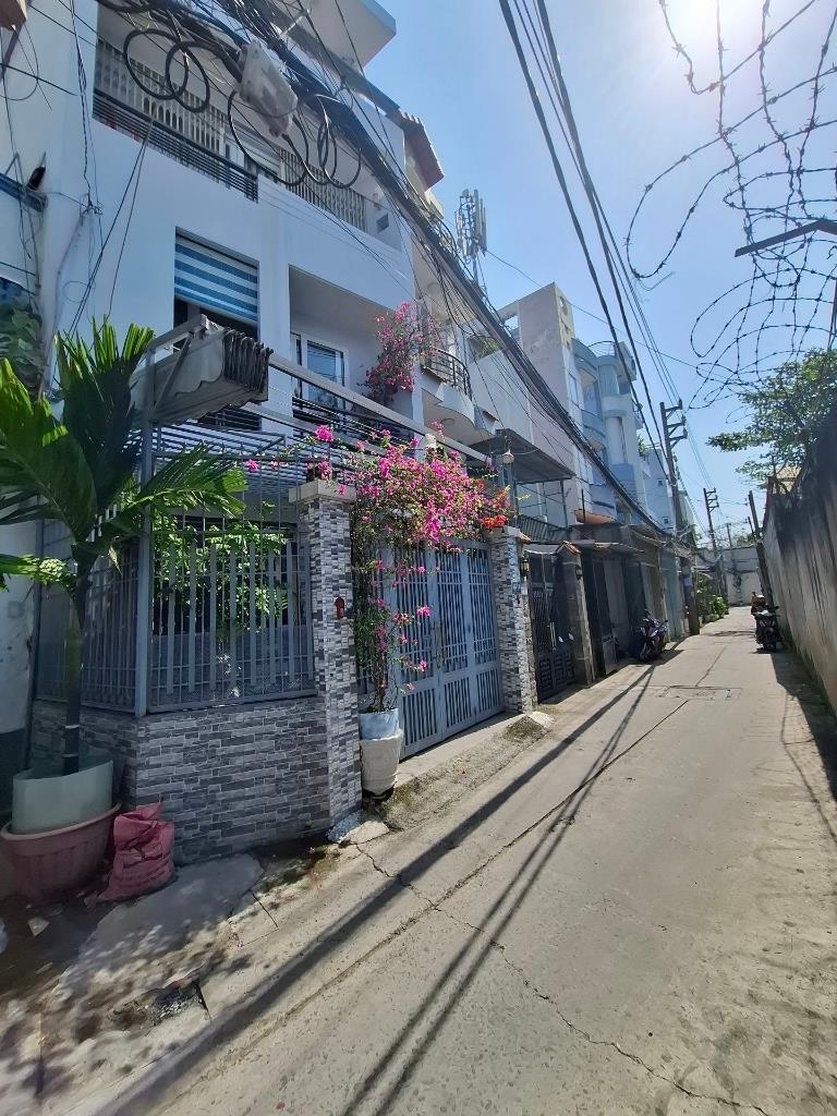 Bán nhanh nhà 4 tầng, 60 m2, mặt tiền 5m tại Đường Gò Cẩm Đệm - 10 - Tân Bình, giá 9,4 tỷ