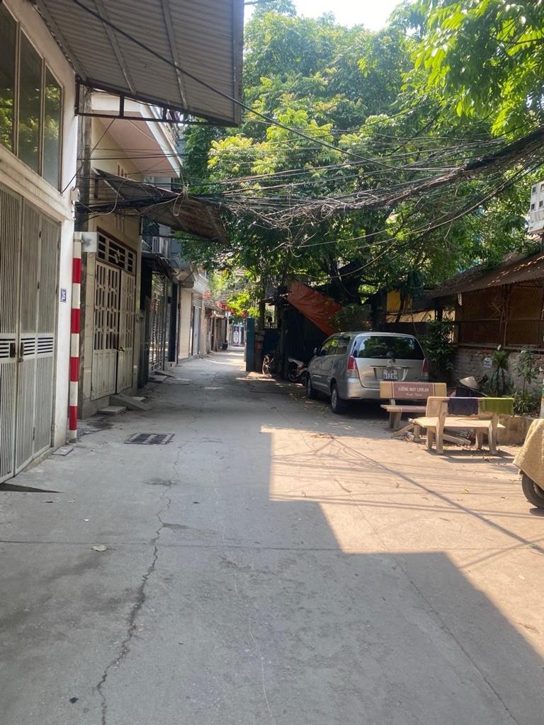 Cần bán nhanh nhà đẹp 30 m2 tại Đường Định Công Thượng - Định Công - Hoàng Mai - Hà Nội, giá tốt