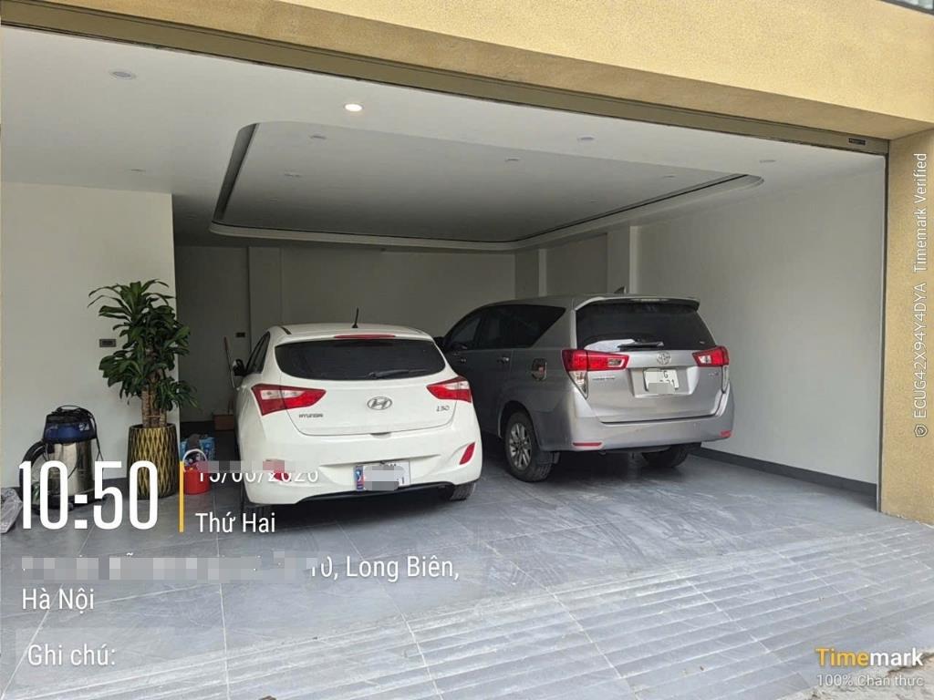 Bán nhà shr 7 tầng, 58 m2, mặt tiền 7m, hướng Đông-Nam tại Phường Cự Khối - Long Biên, giá 13,8 tỷ