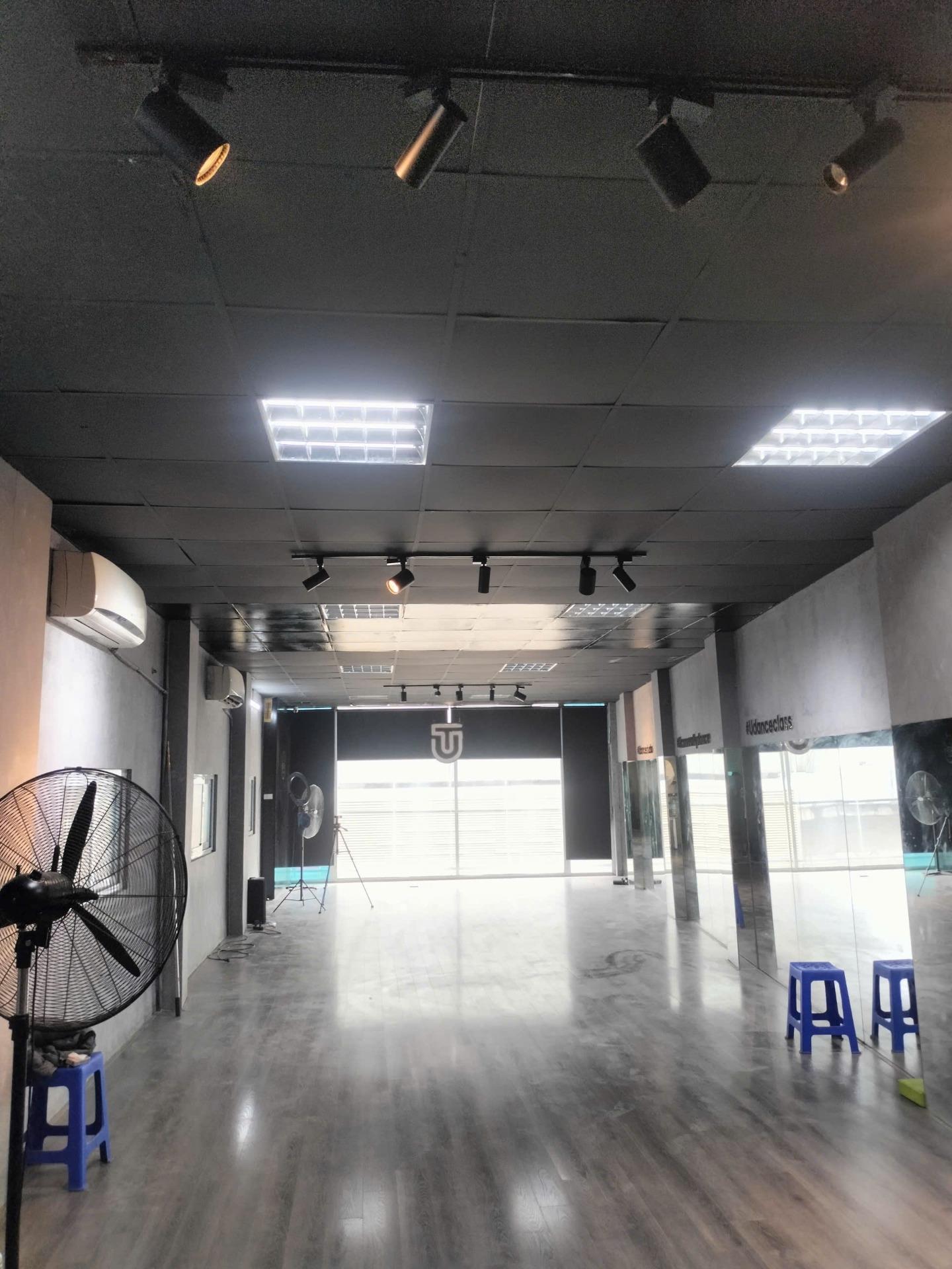 Cho thuê văn phòng phường Thanh Xuân từ 80m2 mặt đường Nguyễn Trãi