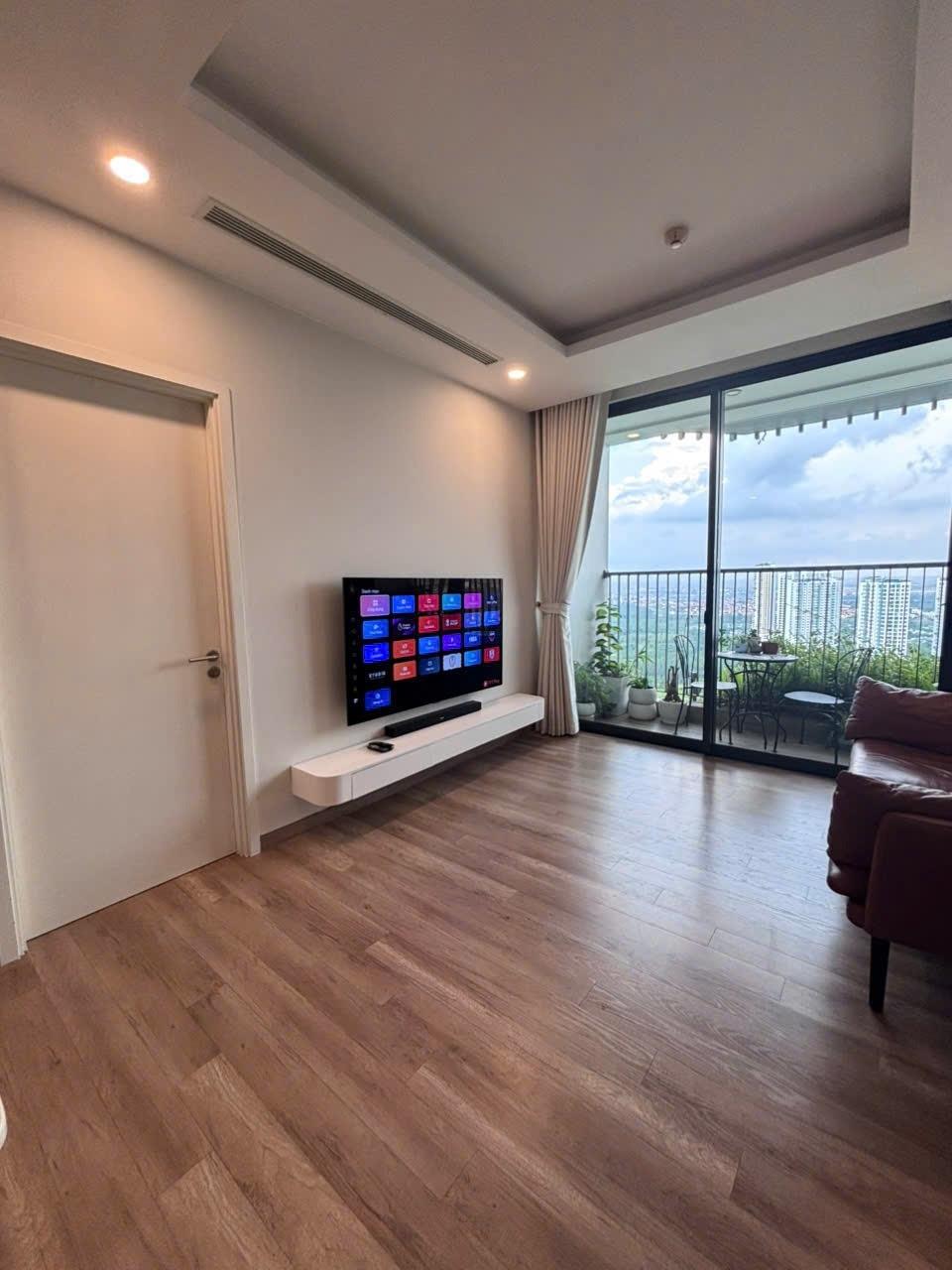 Cần bán ngay nhà chung cư 98 m2, hướng Đông, thỏa thuận tại Xã Xuân Quan - Văn Giang - Hưng Yên