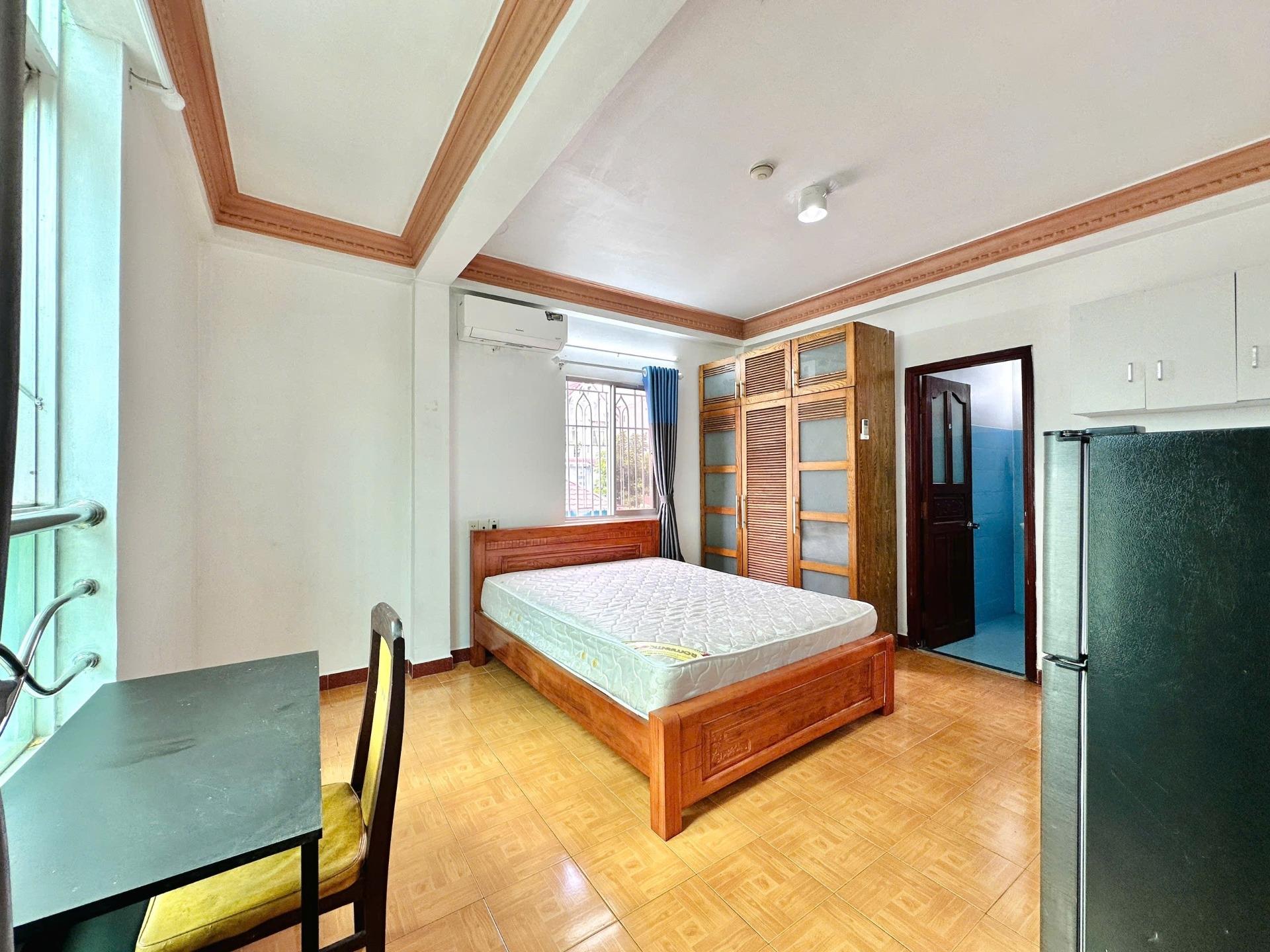 Cho thuê gấp phòng 25 m2 tại Đường Huỳnh Tấn Phát - Bình Thuận - Quận 7, giá 5 tr/tháng