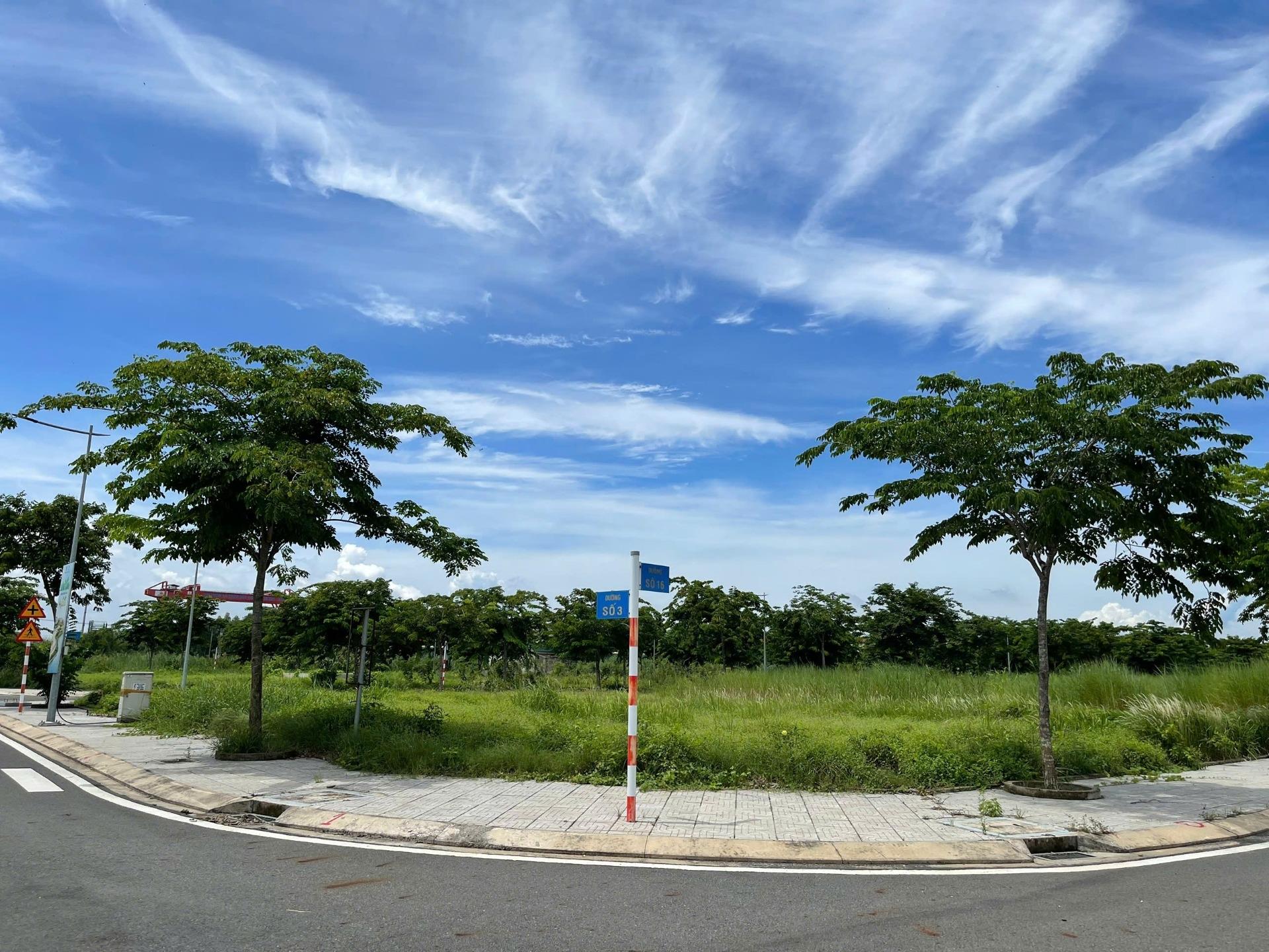 Sở hữu ngay nền đất 90 m2, hướng Đông tại Đường 10 - Đức Hoà Đông - Đức Hòa - Long An, giá 1,88 tỷ