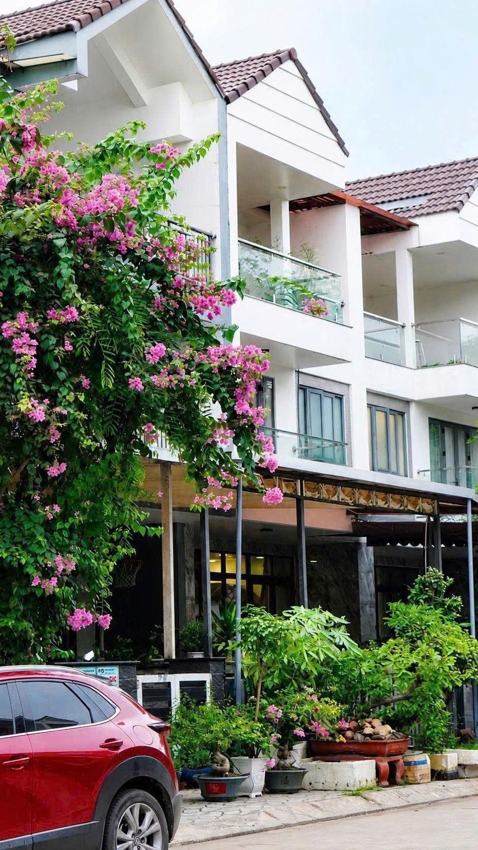 Sở hữu nhà mặt tiền 145 m2, hướng Tây-Bắc tại Phường Hiệp Bình Phước - Thủ Đức, giá 14,5 tỷ