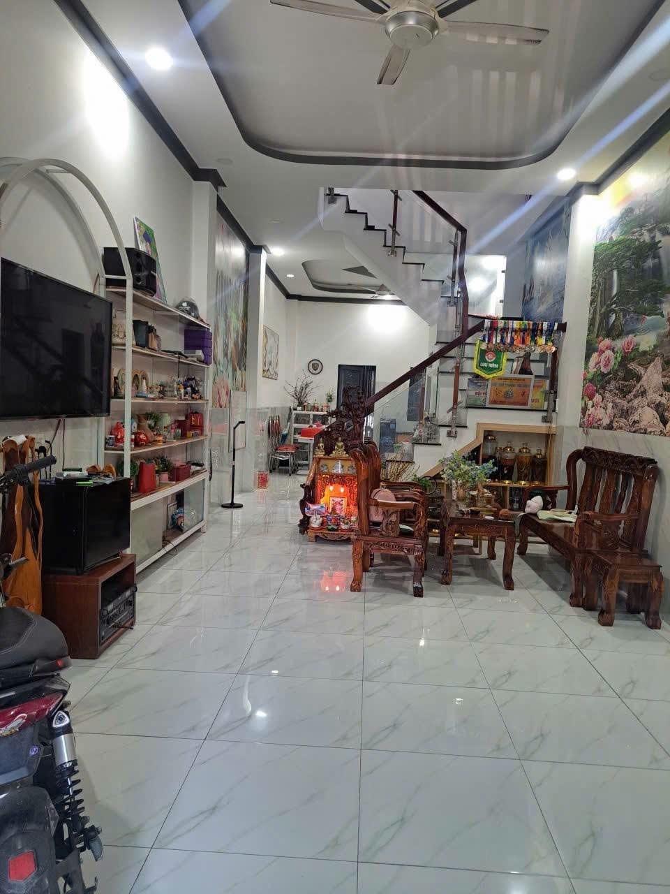Bán nhanh nhà đẹp 48 m2 tại Đường Nguyễn Văn Bứa - Xuân Thới Sơn - Hóc Môn, giá 465 triệu
