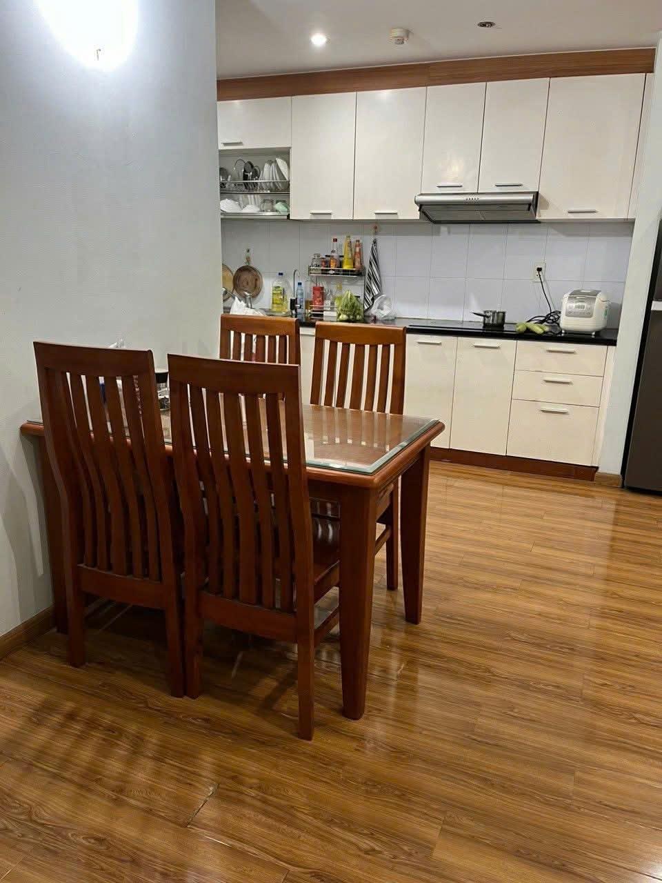 Cho thuê gấp căn hộ chung cư 85 m2 tại Đường Lương Thế Vinh - Tân Phú, giá 9 triệu/tháng