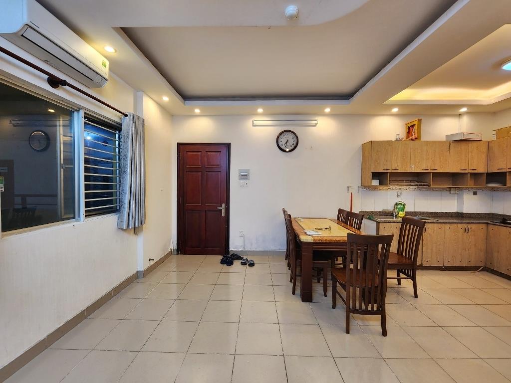 Cần cho thuê căn hộ chung cư 2 phòng ngủ, 72 m2 tại Đường Kha Vạn Cân - Thủ Đức, giá 10 tr/tháng