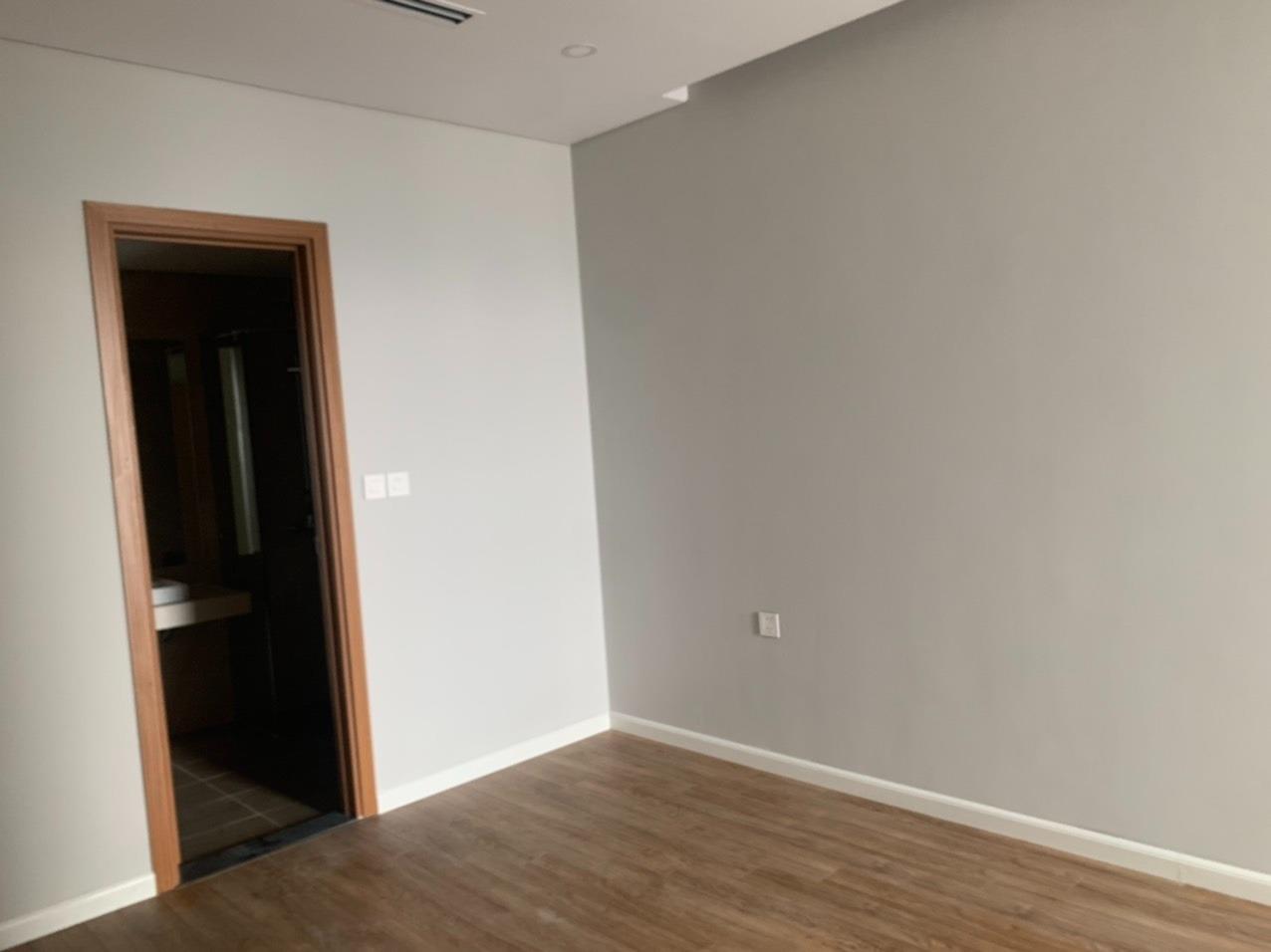 Cho thuê gấp căn 95 m2 tại Phố Thái Thịnh - Ô Chợ Dừa - Đống Đa - Hà Nội, giá 21 tr/tháng