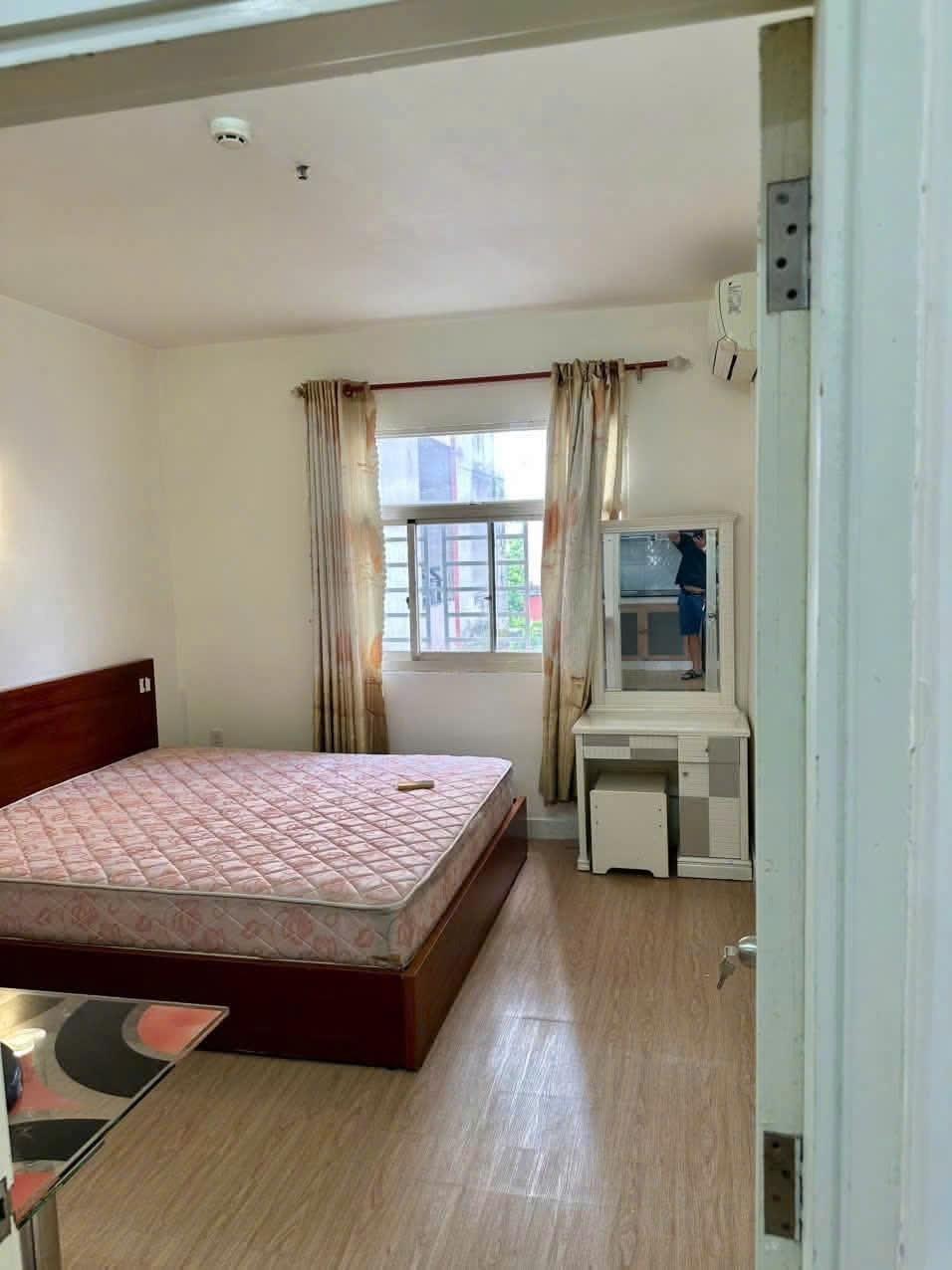 Cho thuê chung cư 85 m2 tại Đường Đặng Văn Ngữ - Phú Nhuận - TP Hồ Chí Minh, giá 12 triệu/tháng