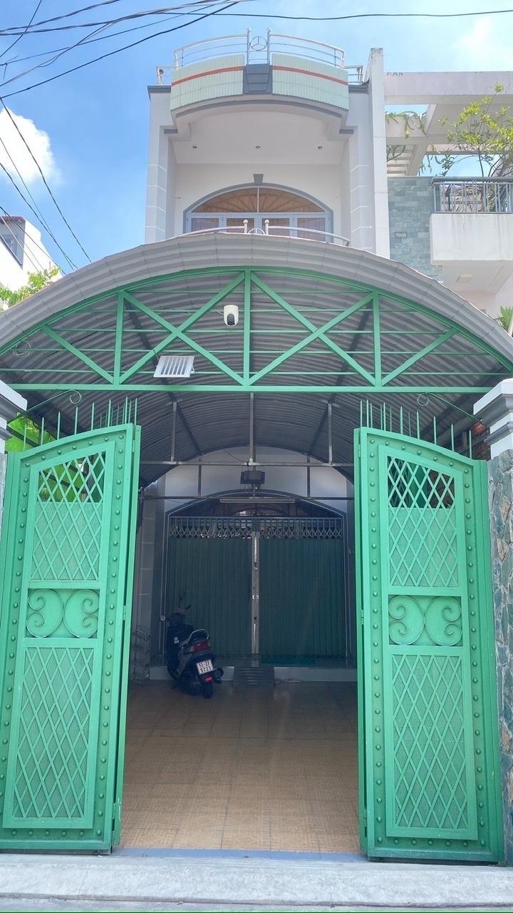 Cần cho thuê gấp nhà sổ hồng riêng tại Đường Lê Văn Lương - Quận 7, 200 m2, giá 25 triệu/tháng