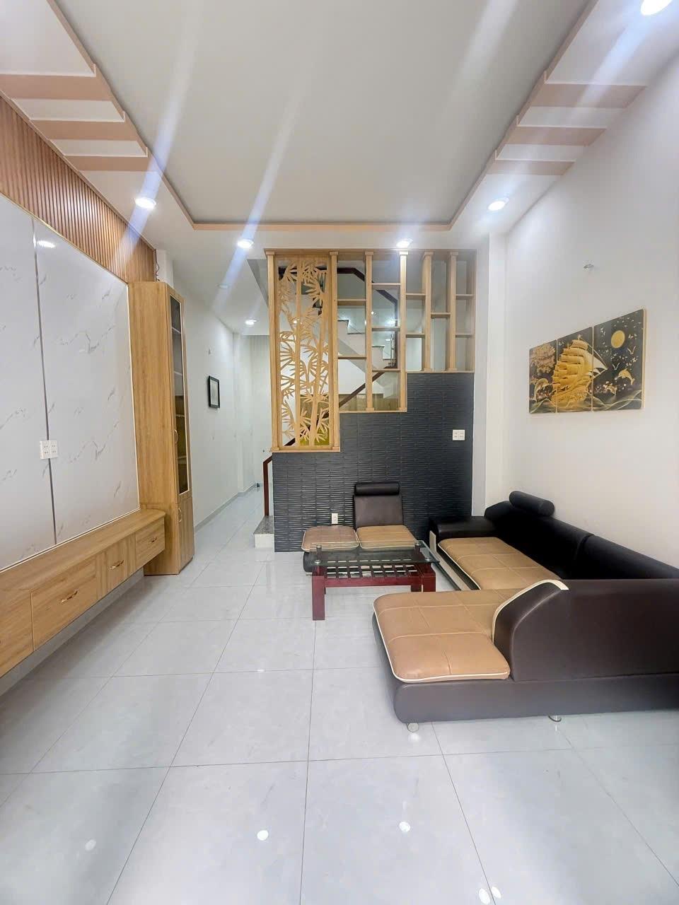 Cần bán gấp nhà 41 m2 tại Đường Phan Huy Ích - 14 - Gò Vấp - TP Hồ Chí Minh, giá 4,68 tỷ