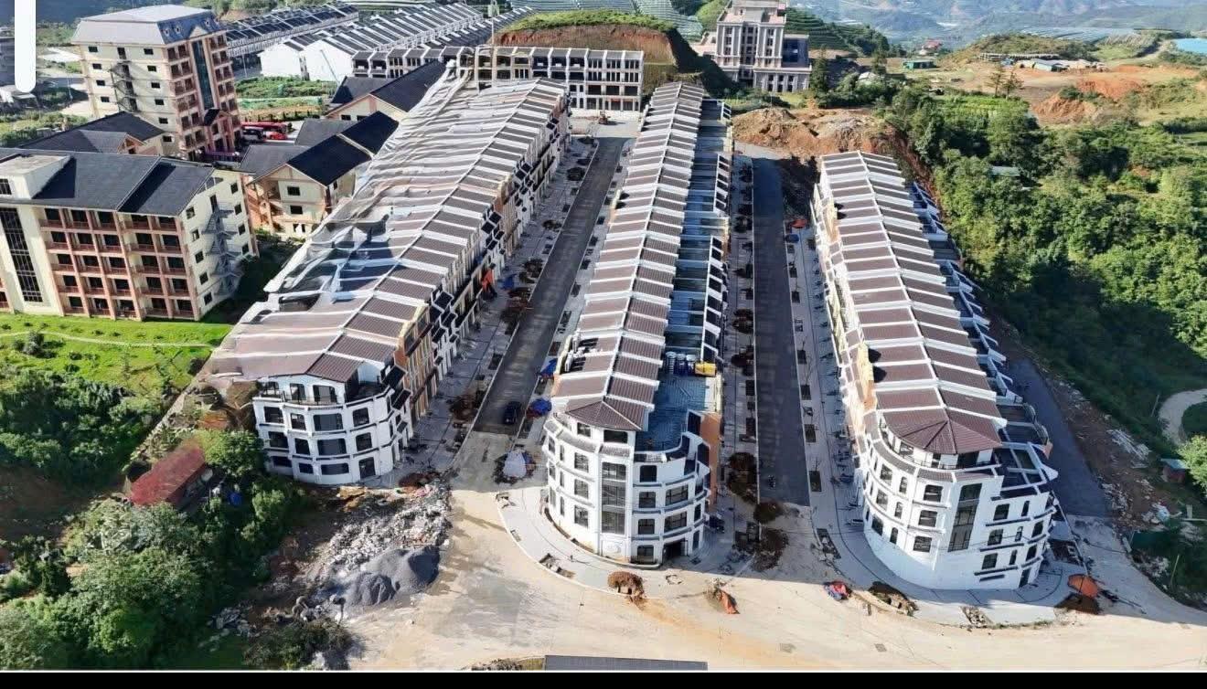 Chuyển nhượng chung cư 185 m2, thỏa thuận tại Thị trấn Sa Pa - Sa Pa - Lào Cai
