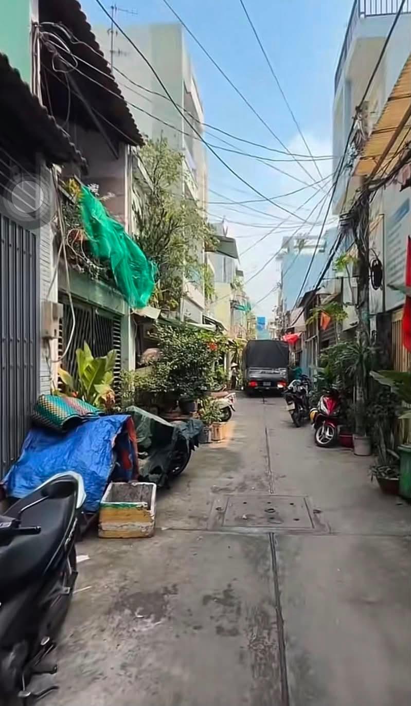 Sở hữu nhà sổ riêng 48 m2, hướng Nam tại Đường Thoại Ngọc Hầu - Phú Thạnh - Tân Phú, giá 5,9 tỷ