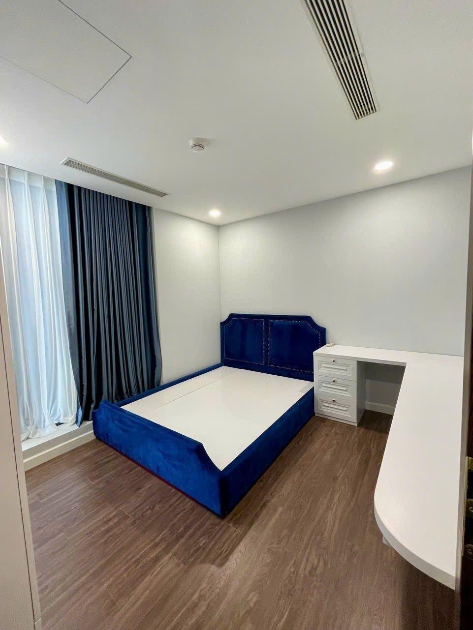 Cần cho thuê căn chung cư 120 m2 tại Đường Nguyễn Thị Minh Khai - Quận 3, giá 23 tr/tháng