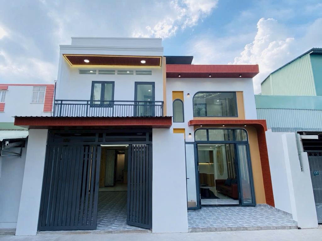 Bán gấp nhà đẹp 56 m2 tại Phường Thạnh Lộc - Quận 12 - TP Hồ Chí Minh, giá 3 tỷ