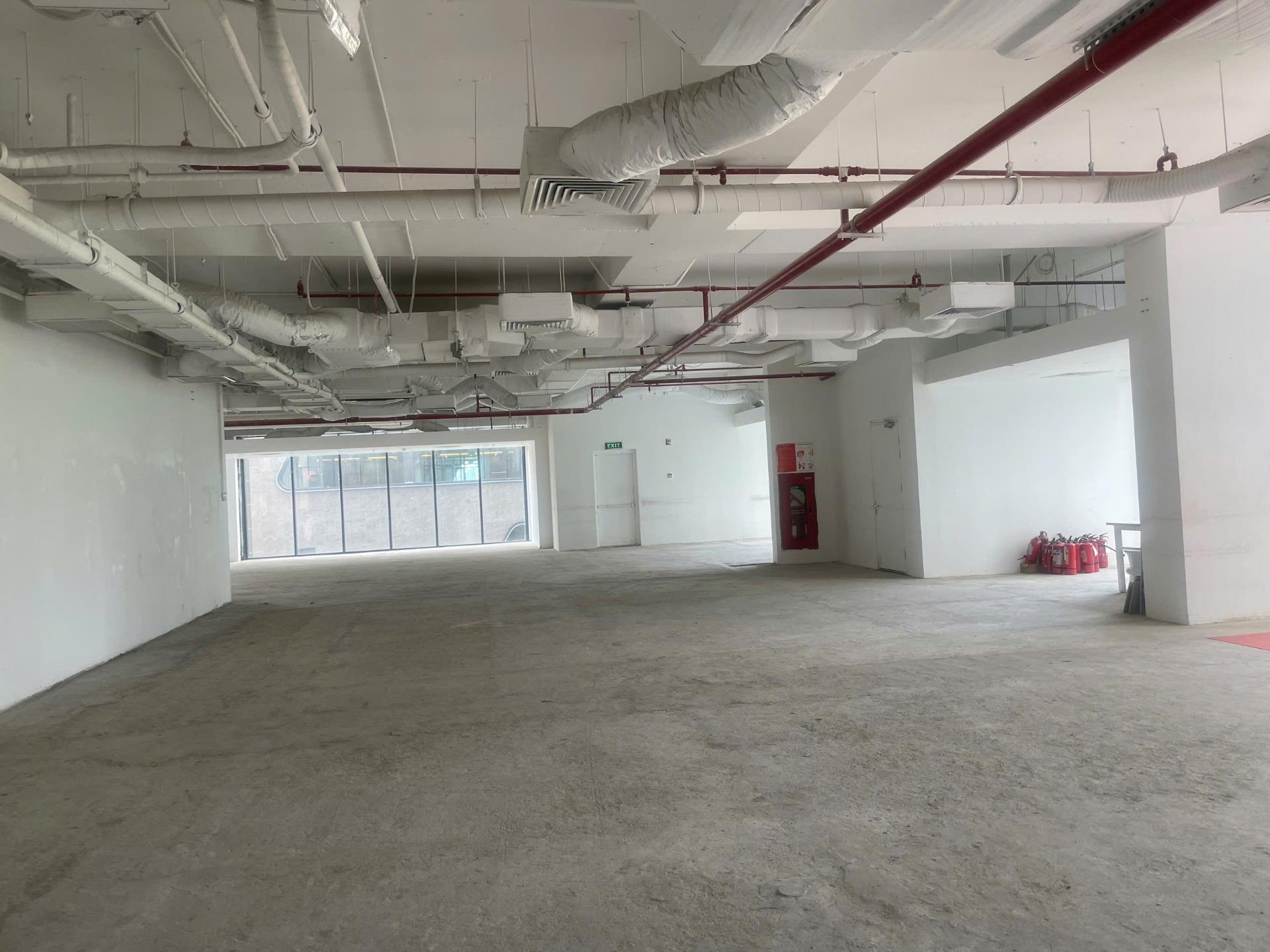 Cho thuê nhà mặt phố đẹp tại Quận Bắc Từ Liêm - Hà Nội, 499 m2, giá rẻ