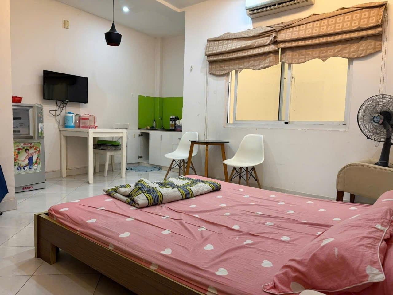 Thuê ngay căn hộ 50 m2 tại Đường Cách Mạng Tháng Tám - Quận 3 - TP Hồ Chí Minh, giá 8 triệu/tháng