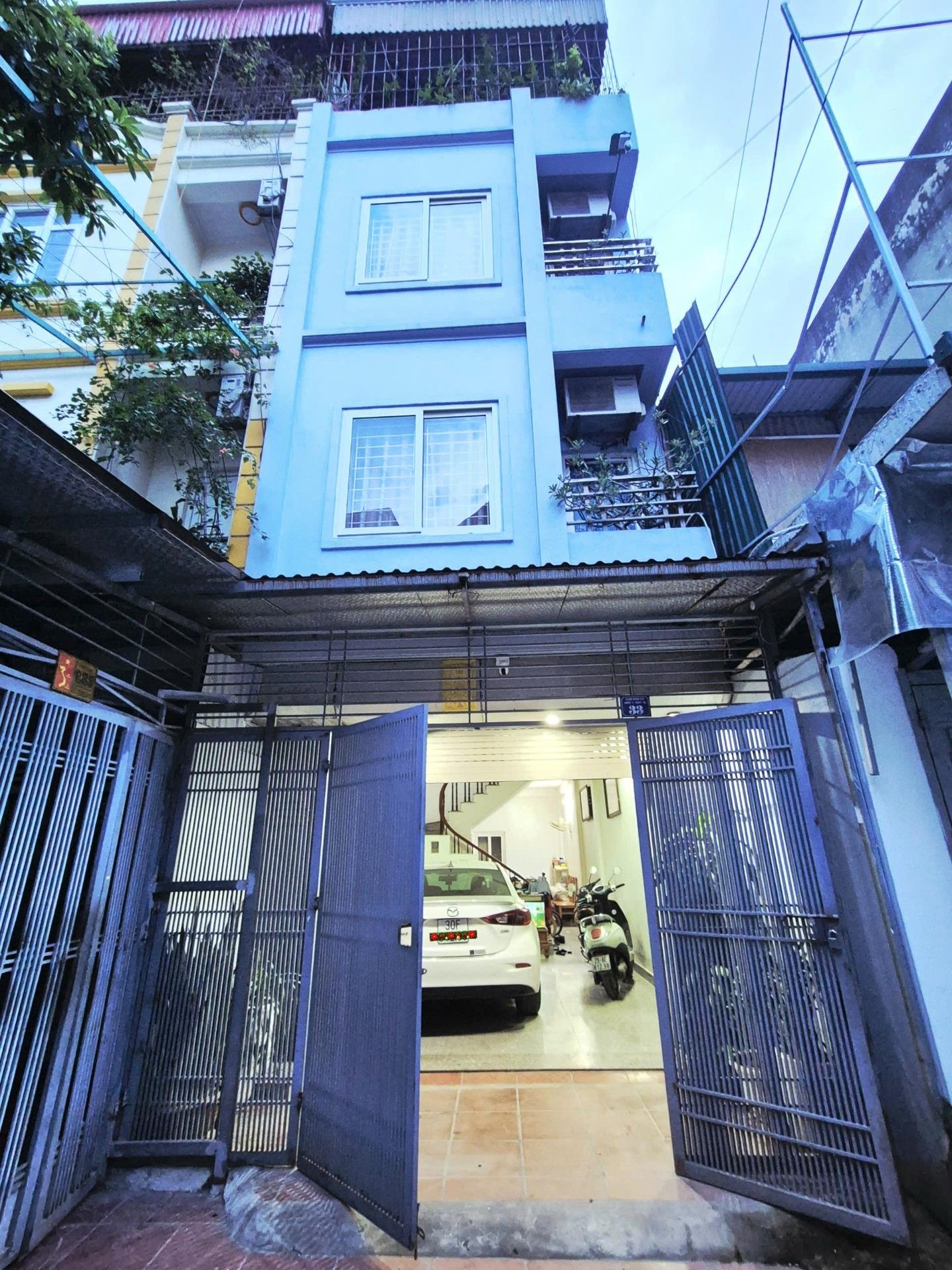 Bán gấp căn nhà đẹp 500 m2 tại Đường Cách Mạng Tháng Tám - Trảng Dài - Biên Hòa, giá 8,6 tỷ