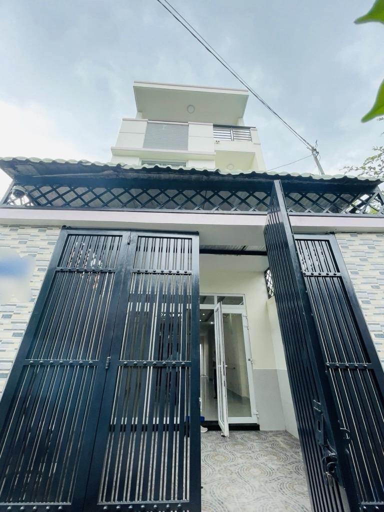Bán gấp nhà sổ hồng riêng 4 tầng, 109 m2, mặt tiền 52m tại Đường Hà Huy Giáp - Quận 12, giá 6,4 tỷ