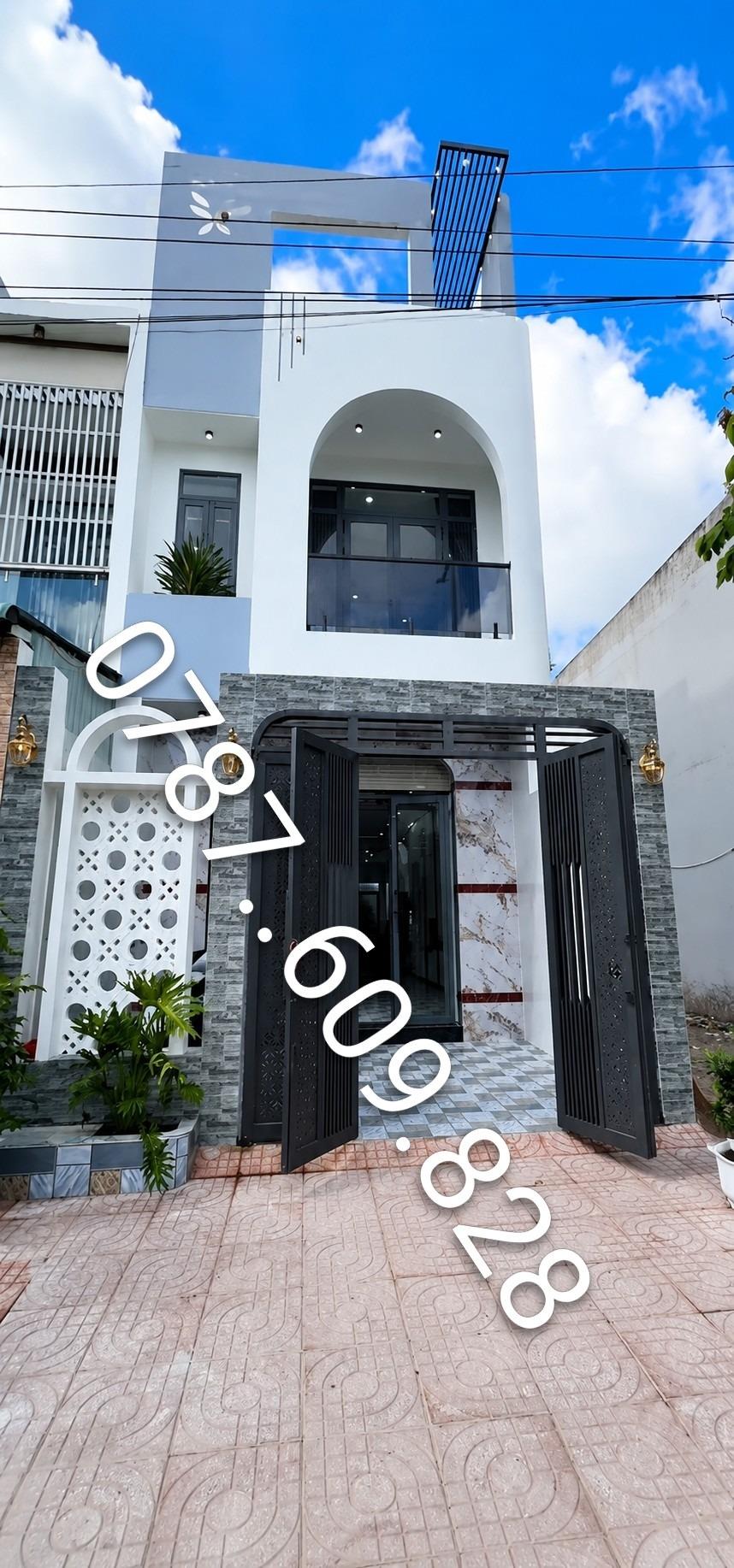 Chuyển nhượng nhà sổ hồng riêng 100 m2 tại Phố Trần Đại Nghĩa - Bình Tân, giá 940 triệu