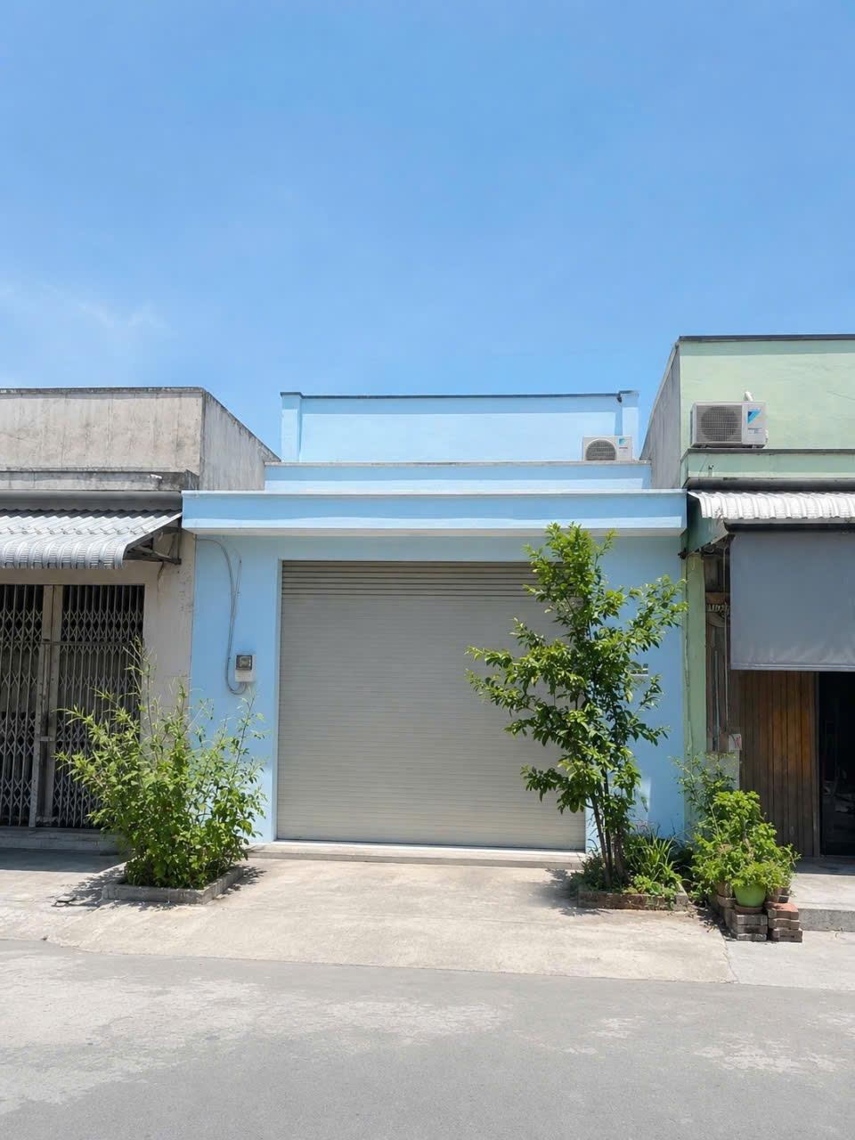 Cần bán gấp nhà mặt tiền 100 m2 tại Phường Tân Tạo A - Bình Tân - TP Hồ Chí Minh, giá 6 tỷ