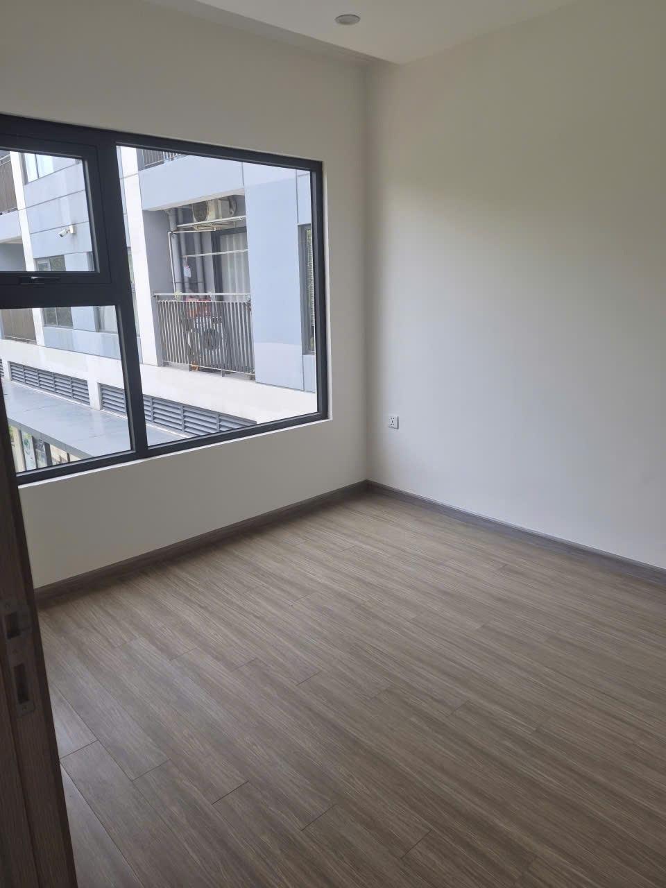 Cần bán gấp bán nhanh căn 69 m2, giá rẻ tại Đường Nguyễn Xiển - Quận 9 - TP Hồ Chí Minh