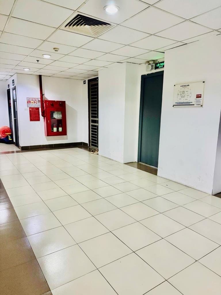 Cần bán gấp căn hộ chung cư 60 m2, giá 4,95 tỷ tại Đường Phạm Văn Đồng - Bắc Từ Liêm - Hà Nội
