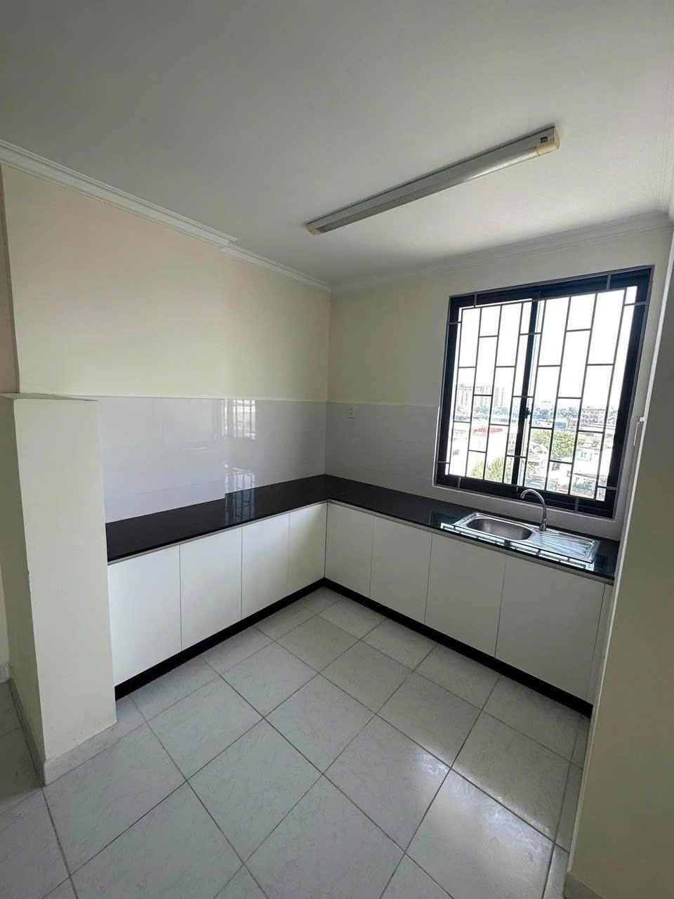Cho thuê gấp căn hộ 50 m2 tại Đường Nguyễn Thị Nhỏ - Quận 11 - TP Hồ Chí Minh, giá 8 triệu/tháng
