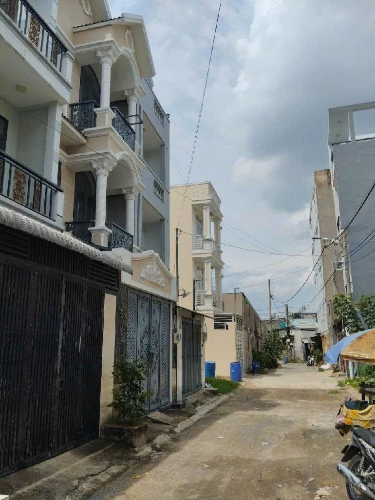 Bán nhanh căn nhà 56,400001525878906 m2 tại Quận Thủ Đức - TP Hồ Chí Minh, giá 3,98 tỷ