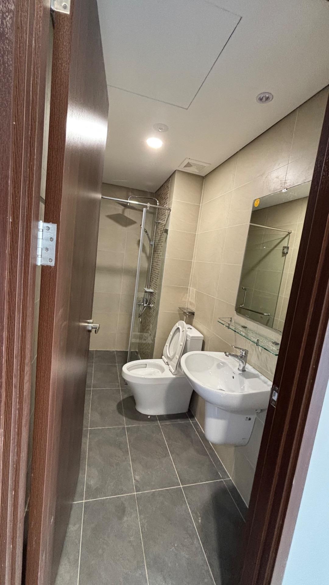 Cần bán gấp nhà chung cư 86 m2, giá 2 tỷ tại Đường Trần Quang Khải - Cái Khế - Ninh Kiều - Cần Thơ