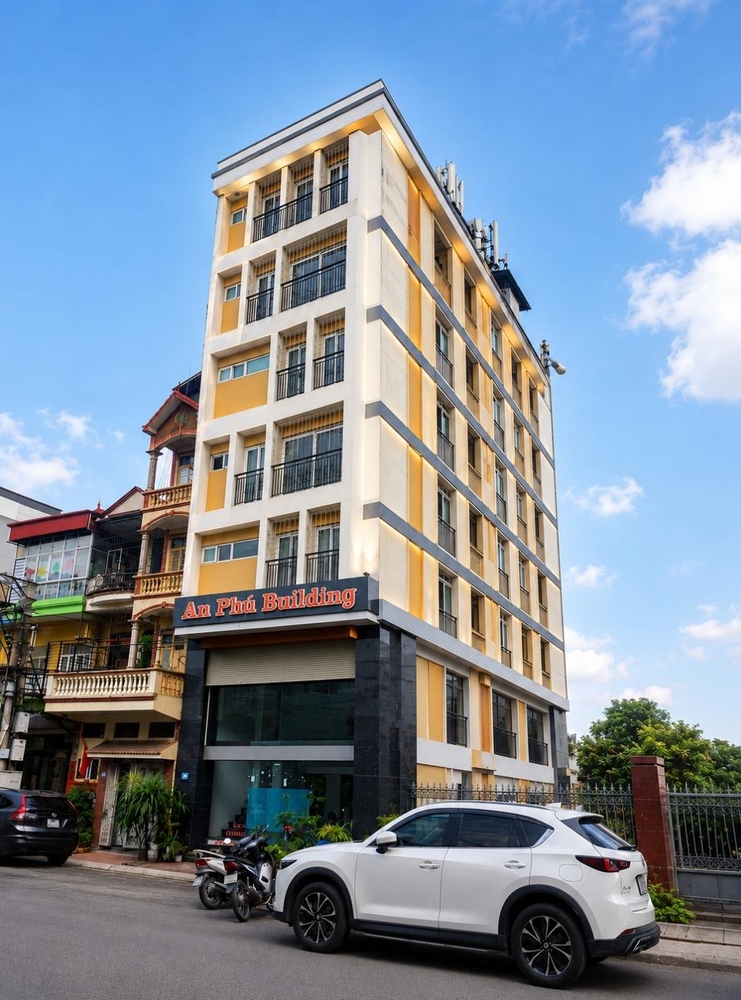 Cần bán gấp nhà mặt tiền 80 m2 tại Phường Mỗ Lao - Hà Đông - Hà Nội, giá 27 tỷ