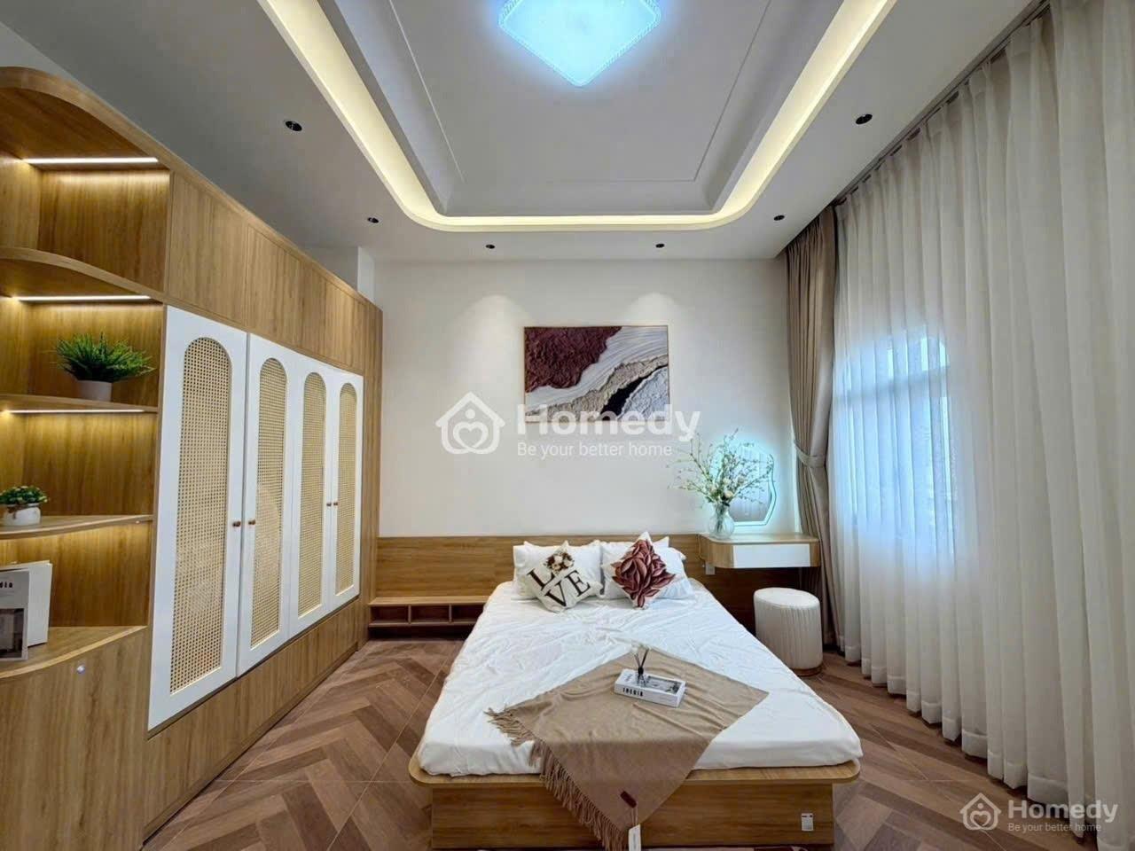 Sở hữu ngay nhà shr 220 m2 tại Đường Bình Phú - 11 - Quận 6 - TP Hồ Chí Minh, giá 16,5 tỷ