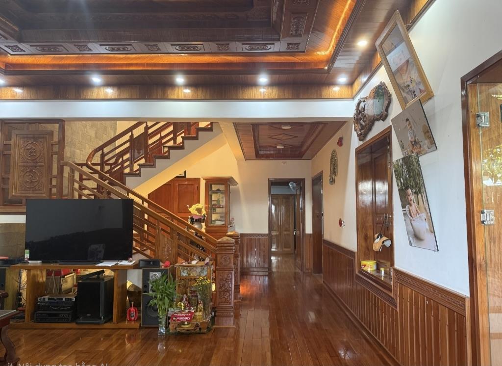 Bán nhanh nhà mặt phố đẹp 193 m2 tại Phường Thanh Hà - Hội An - Quảng Nam, giá 8,07 tỷ