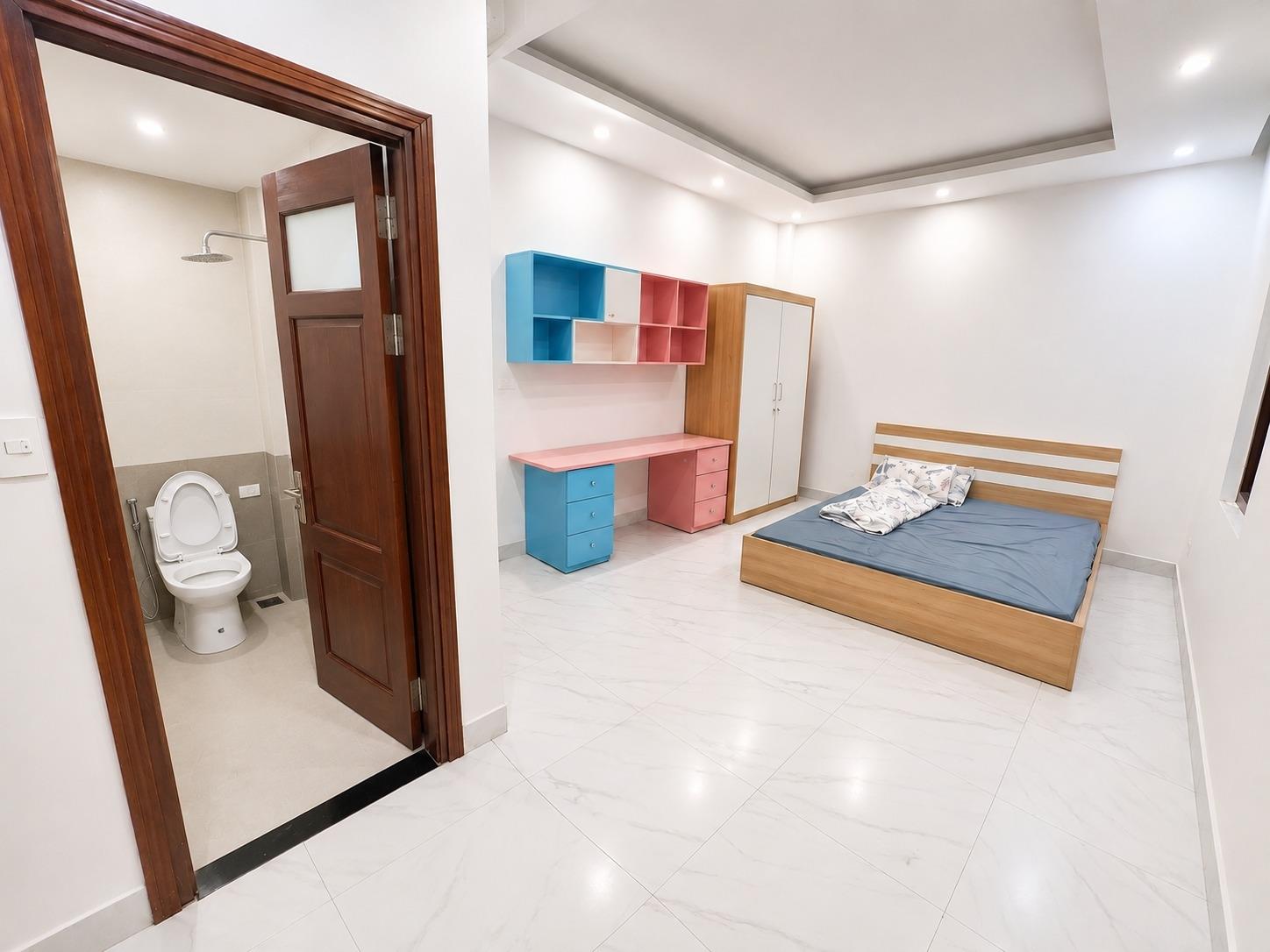 Thuê ngay nhà trọ 25 m2 tại Đường Định Công - Định Công - Hoàng Mai - Hà Nội, giá 4 tr/tháng
