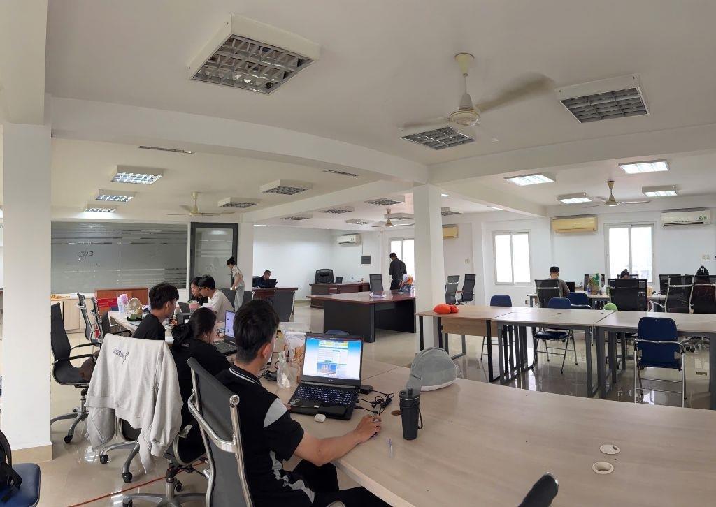 Cho thuê nguyên tầng văn phòng – 16 Trường Sơn, Tân Bình | Giá 55 triệu/tháng