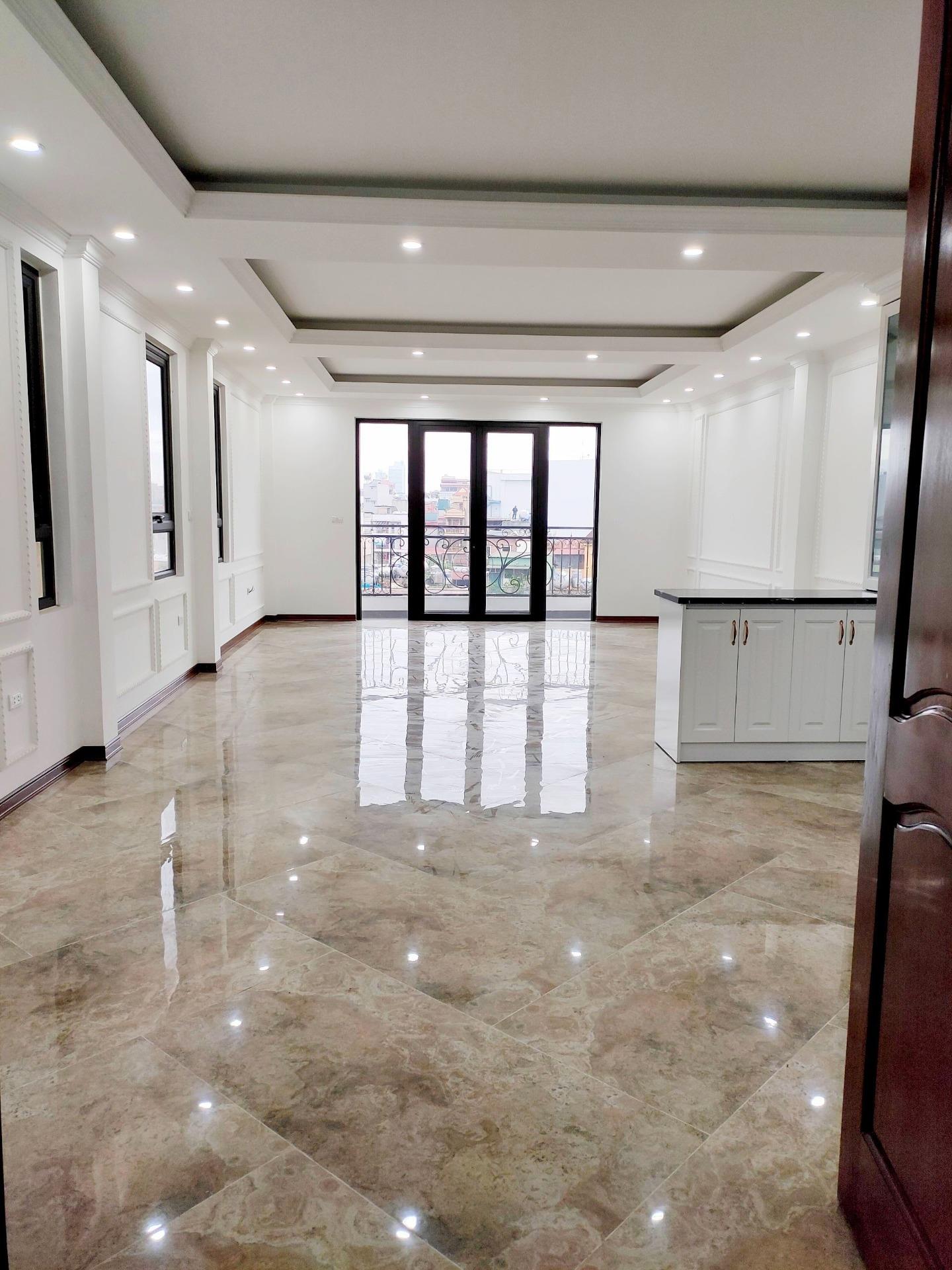 Cho thuê gấp nhà mặt phố đẹp tại Đường Trương Định - Hai Bà Trưng, 80 m2, giá 50 triệu/tháng