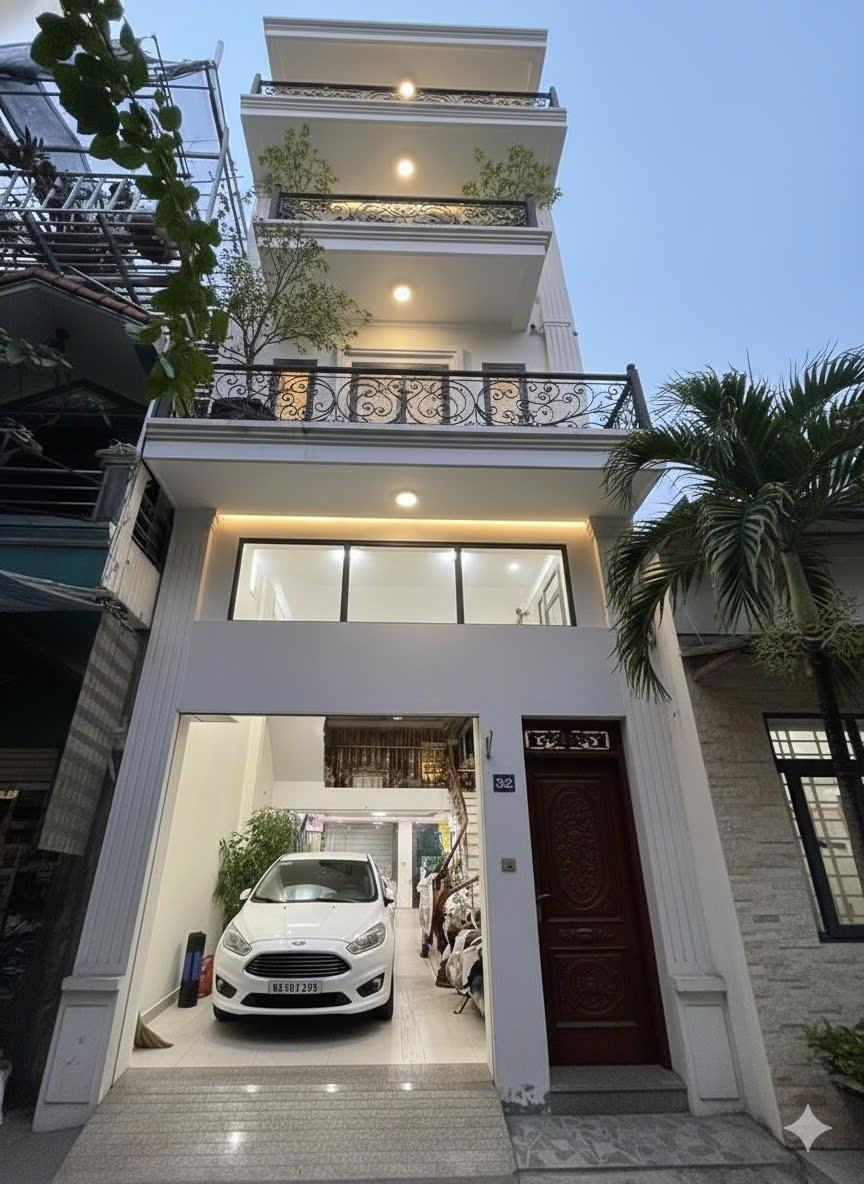 Cần bán nhà sổ hồng riêng 60 m2 tại Đường 19/5 - Văn Quán - Hà Đông - Hà Nội, giá 15 tỷ