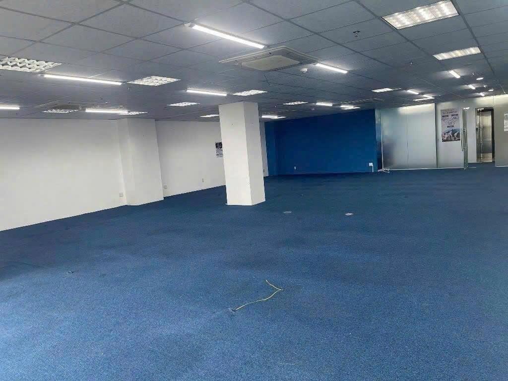 Không gian làm việc riêng biệt, nguyên sàn từ 715m² đến 1.700m²