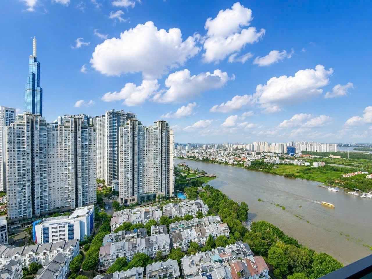 Cần cho thuê nhà chung cư 113 m2 tại Đường Nguyễn Hữu Cảnh - Bình Thạnh, giá 42 triệu/tháng