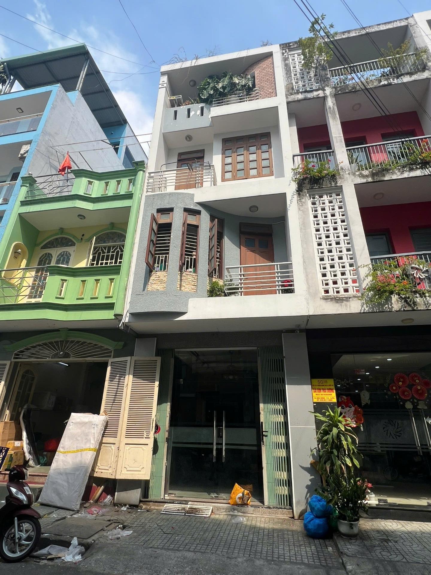 Cần bán gấp nhà mặt phố 64 m2 tại Đường Hoa Hồng - 2 - Phú Nhuận - TP Hồ Chí Minh, giá 22,8 tỷ