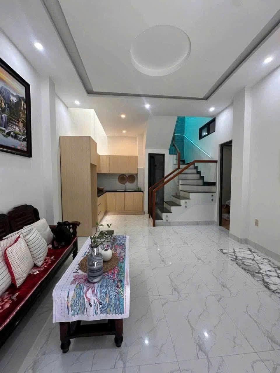 Bán căn nhà đẹp 40 m2 tại Đường Phạm Văn Nghị - Thạc Gián - Thanh Khê - Đà Nẵng, giá 3,58 tỷ