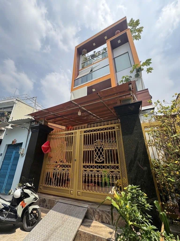 Bán nhanh căn nhà đẹp 144 m2 tại Đường Tân Hòa Đông - 14 - Quận 6 - TP Hồ Chí Minh, giá 10,8 tỷ