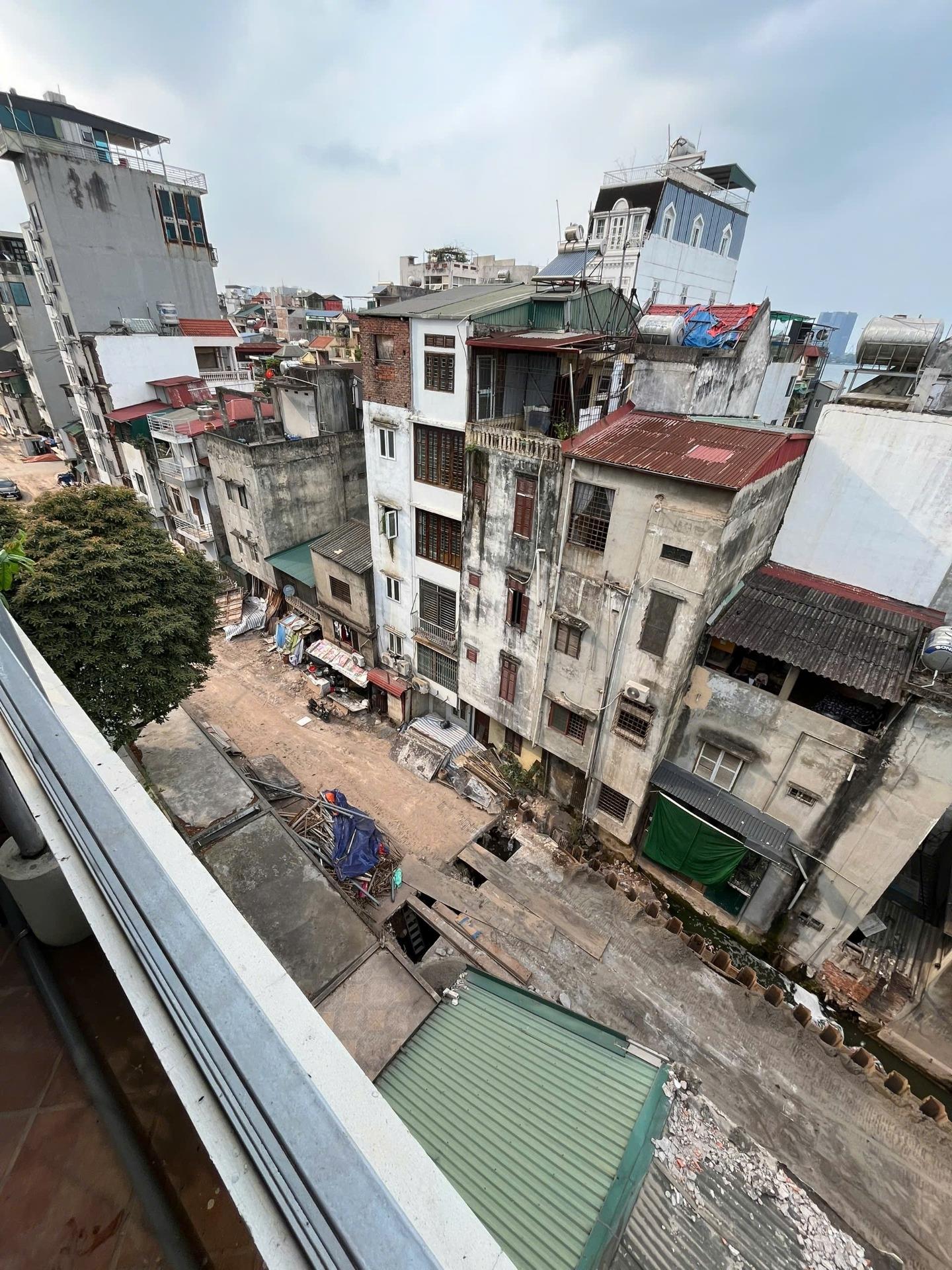 Cần cho thuê gấp căn nhà mặt phố tại đường Thụy Khuê - Thụy Khuê - Tây Hồ, 60 m2, giá 16 tr/tháng