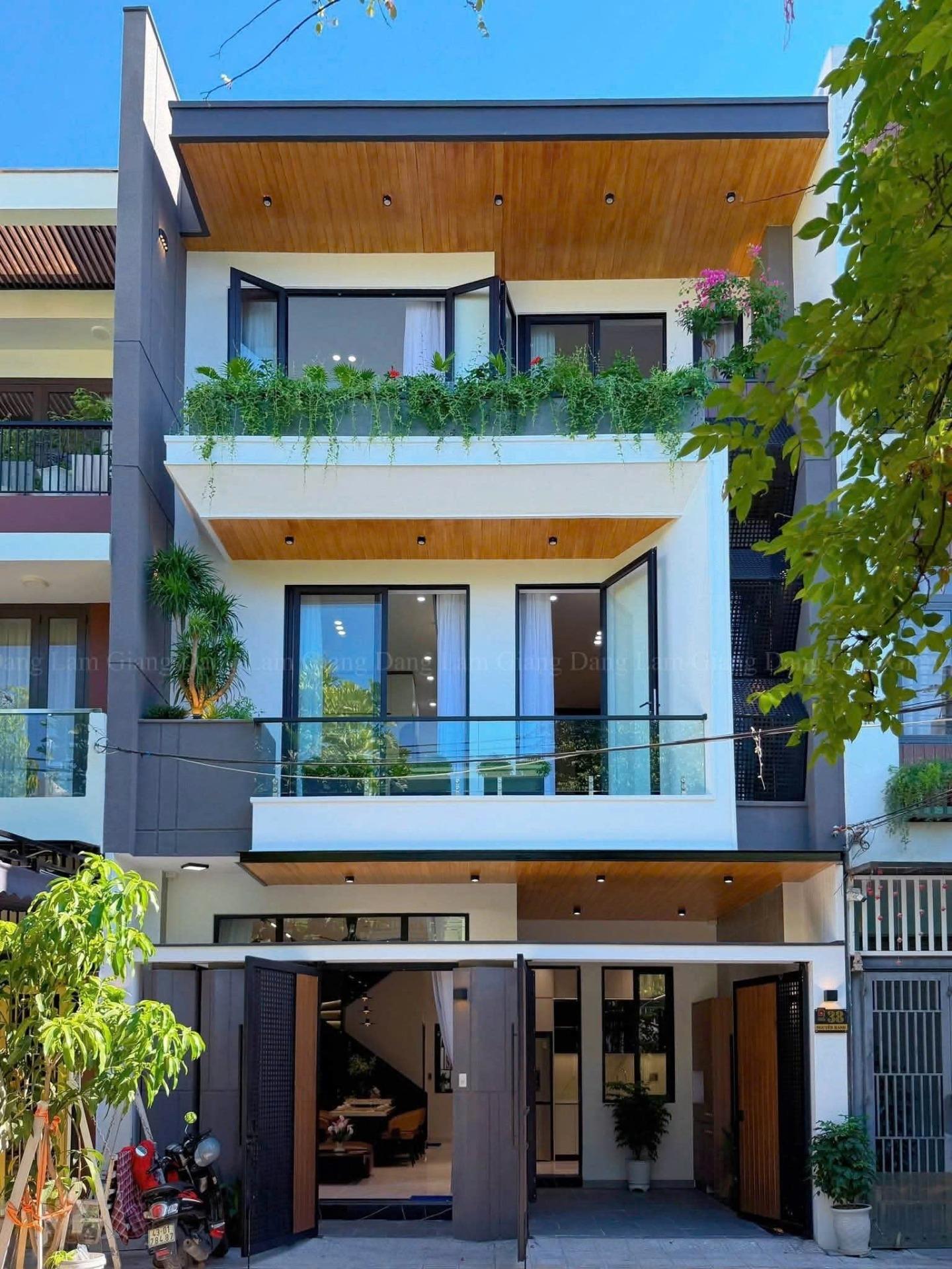 Cần bán nhanh nhà 70 m2 tại Đường Nguyễn Hành - Khuê Trung - Cẩm Lệ - Đà Nẵng, giá 10,7 tỷ
