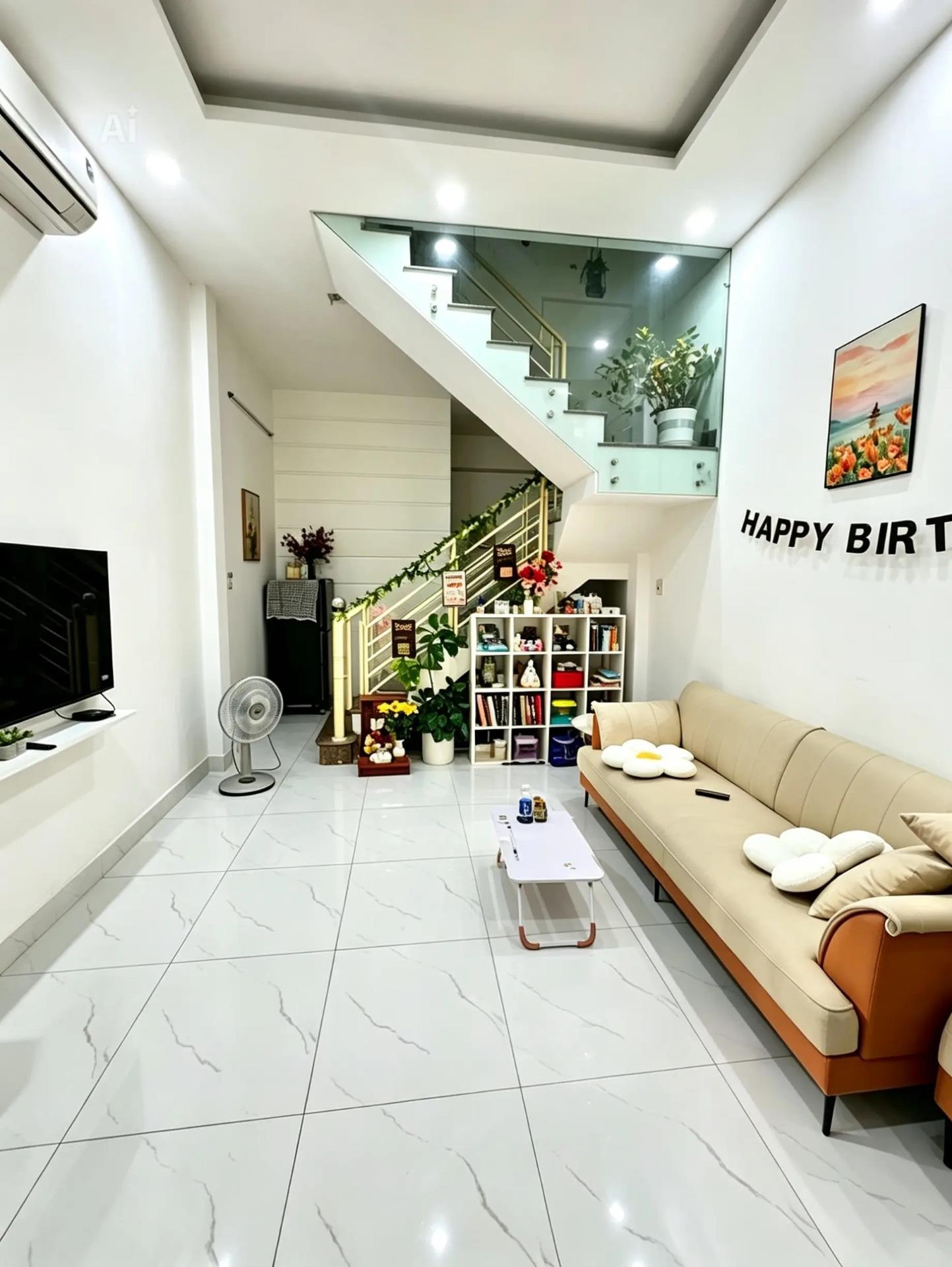 Cần bán gấp nhà sổ riêng 28,799999237060547 m2 tại Đường Phú Thọ Hòa - Tân Phú, giá 4,3 tỷ